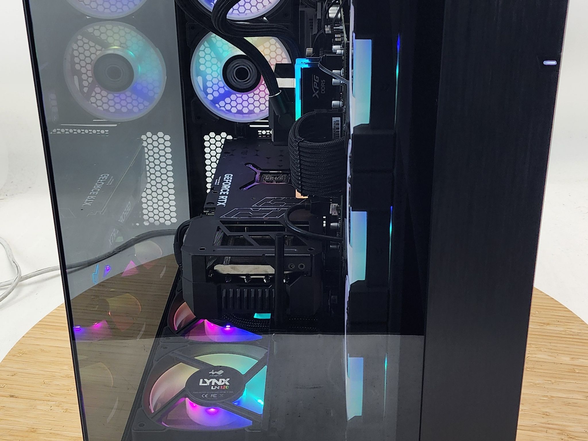 Gaming PC Ryzen 7 9700X 32GB RAM 1TB SSD RTX 4070 Ti SUPER 16GB Windows 11 Computer