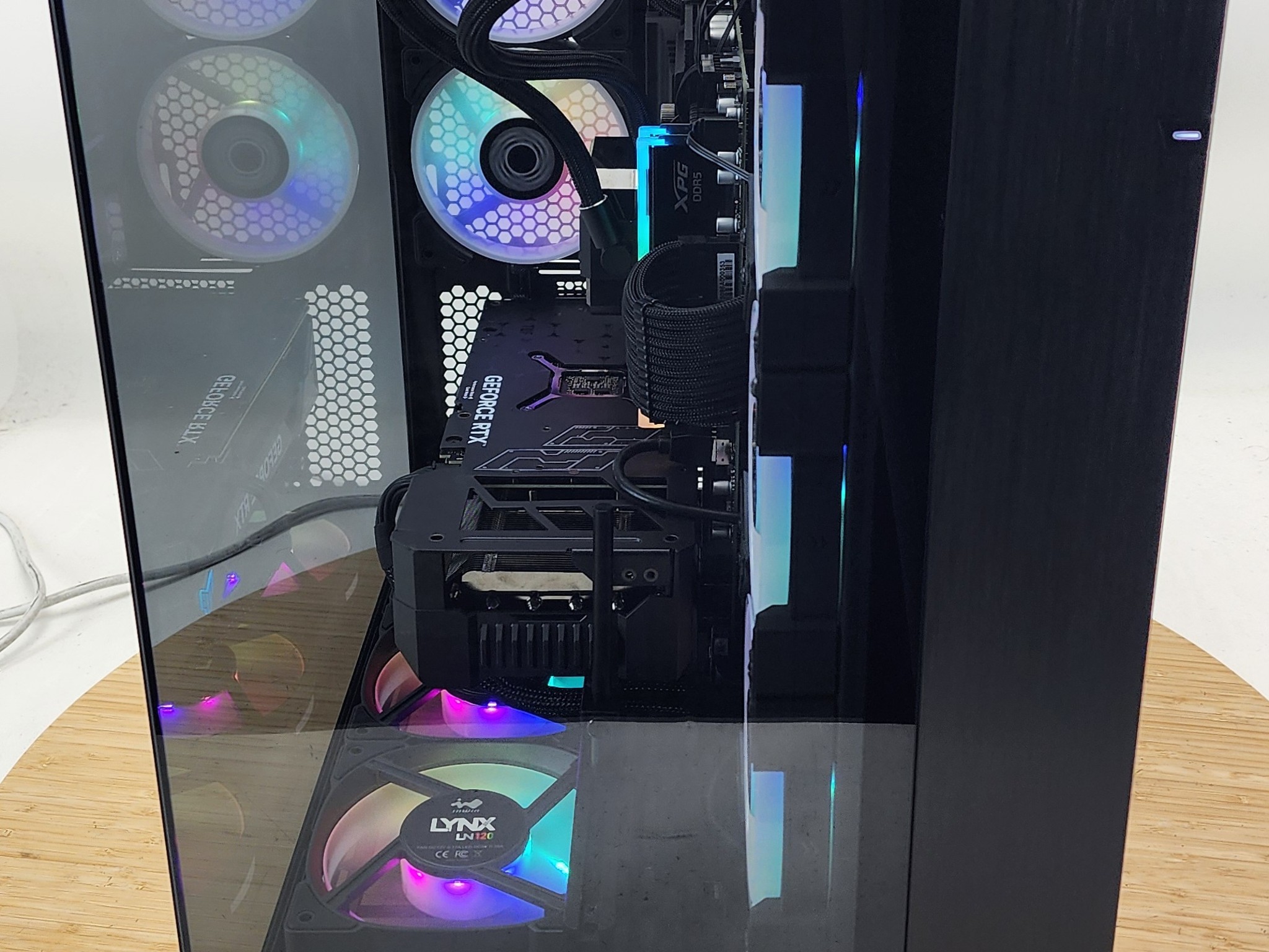 Gaming PC Ryzen 7 9700X 32GB RAM 1TB SSD RTX 4070 Ti SUPER 16GB Windows 11 Computer