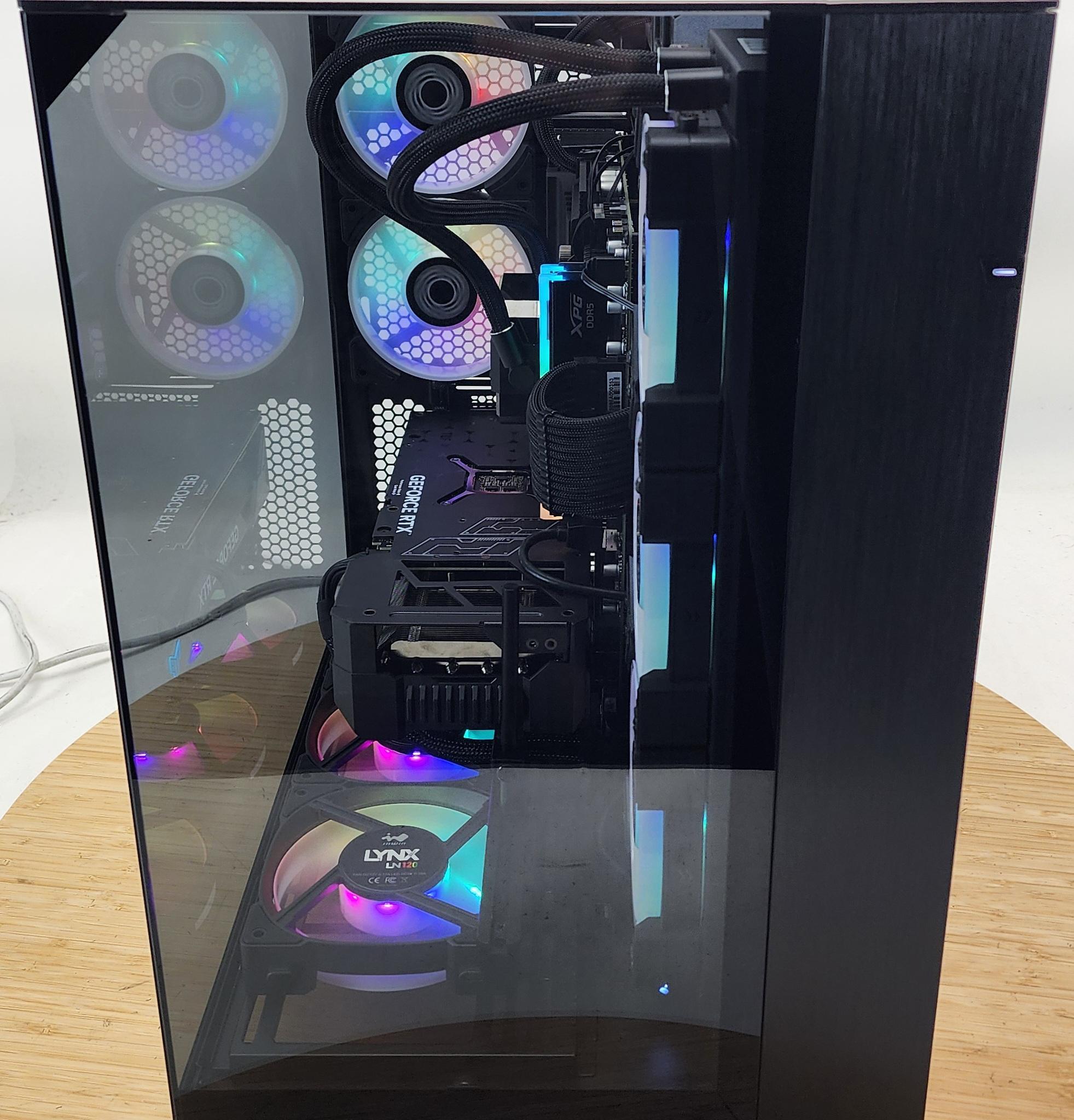 Gaming PC Ryzen 7 9700X 32GB RAM 1TB SSD RTX 4070 Ti SUPER 16GB Windows 11 Computer