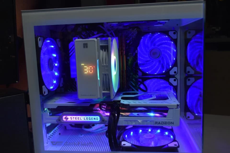 Gaming PC Intel I 5- 12500 Ram 16GB GPU RX9060 8 GB Steel Legends  1 TB + extras