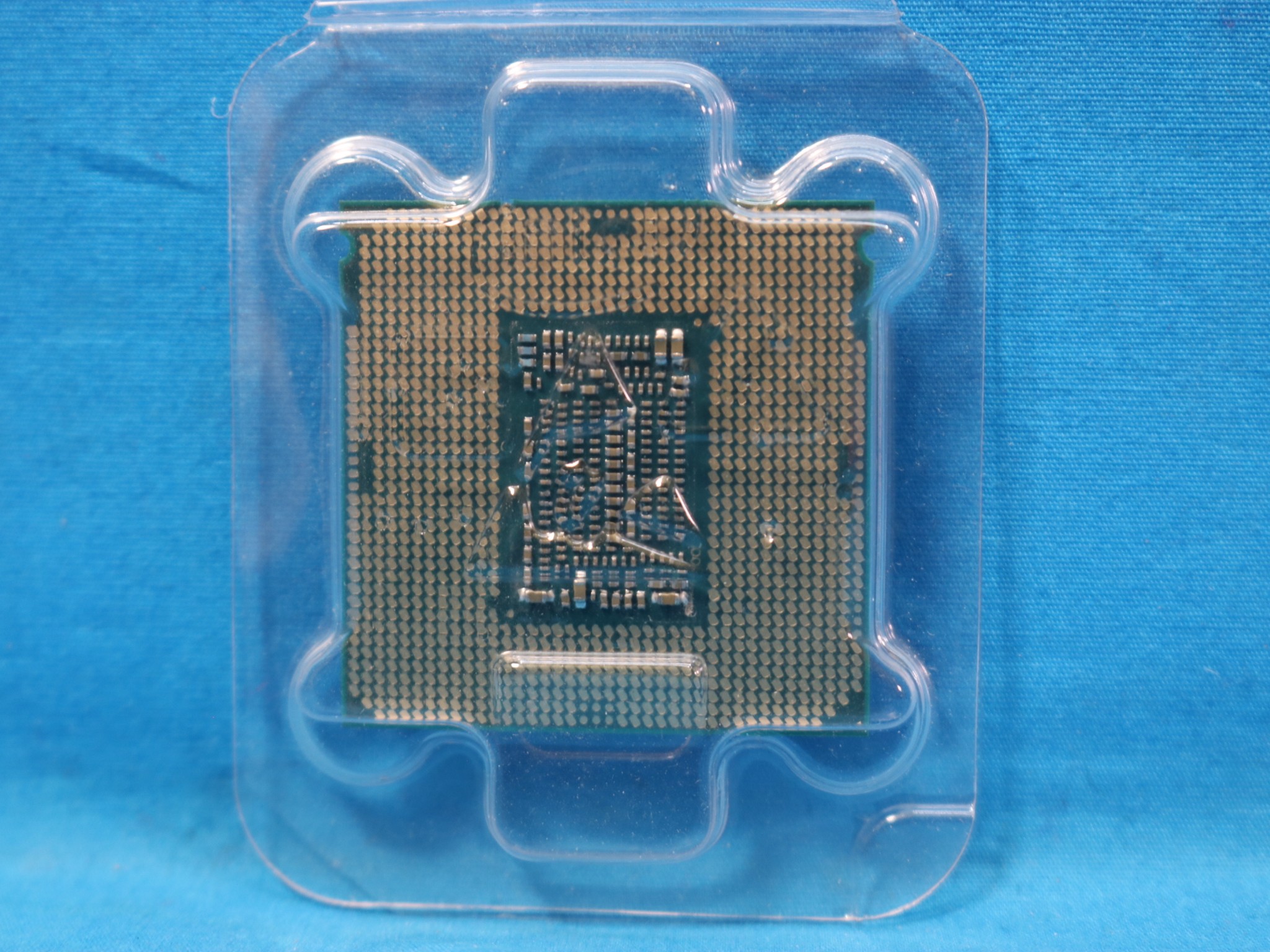 Intel Core i7-8700 3.20GHz LGA1151/Socket H4 6-Core 12-Thread 12MB Desktop CPU SR3QS