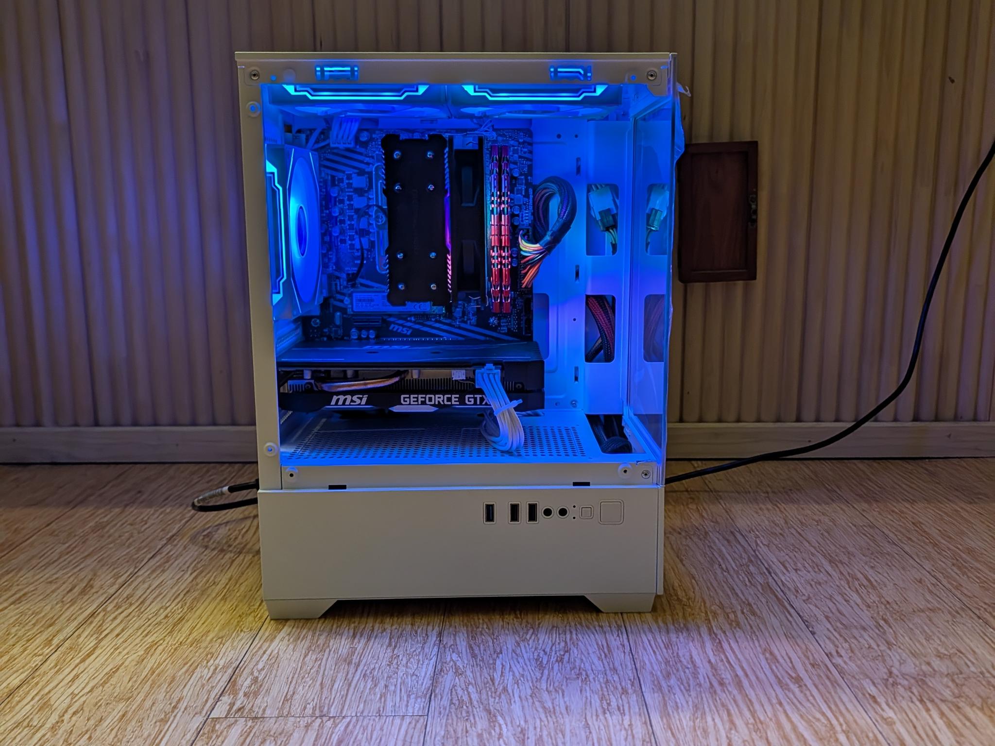 Custom Gaming PC | GTX 1660 TI | R5 3600X | 16GB DDR4 | 512GB NVME |