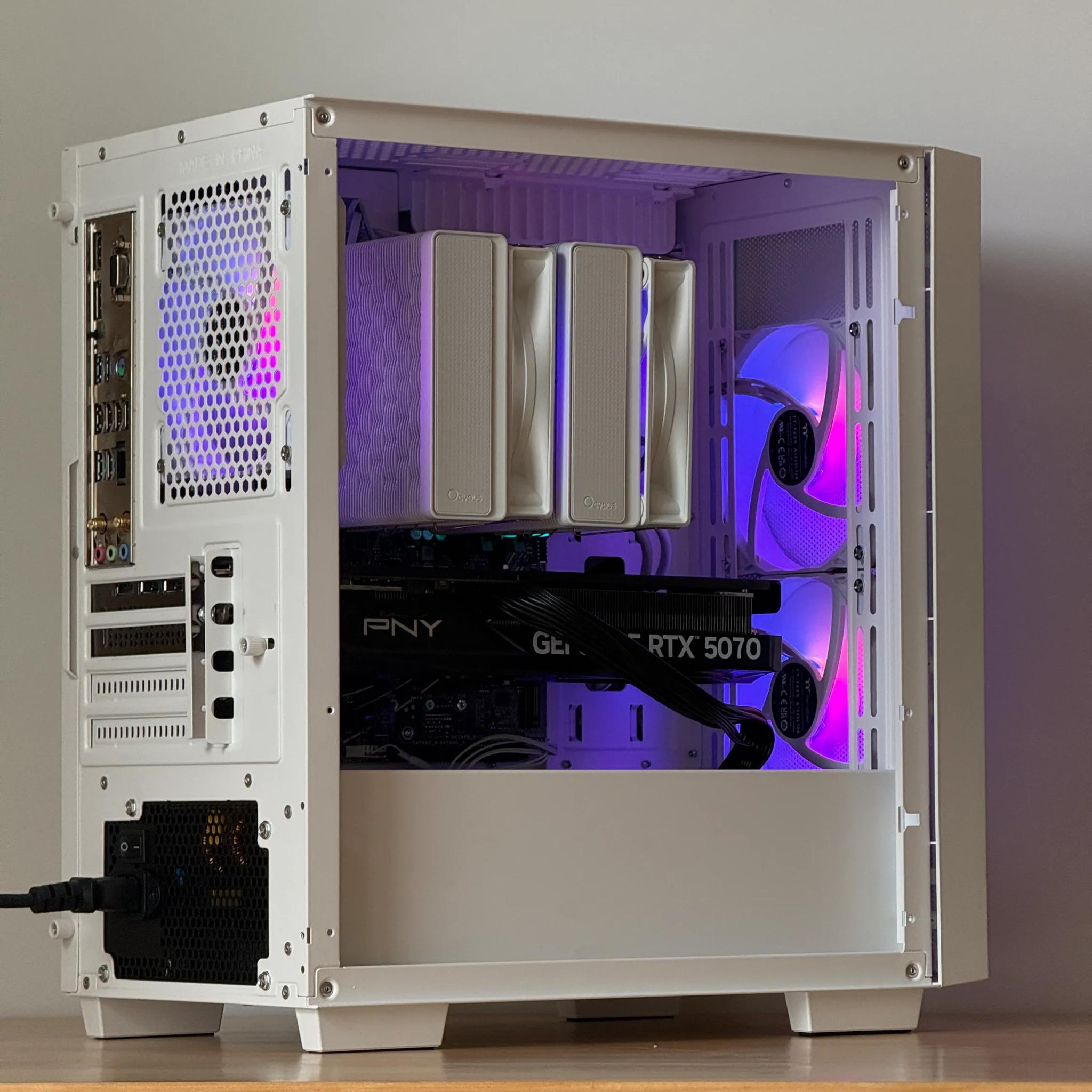 Ryzen 5 7600X3D RTX 5070 Gaming PC