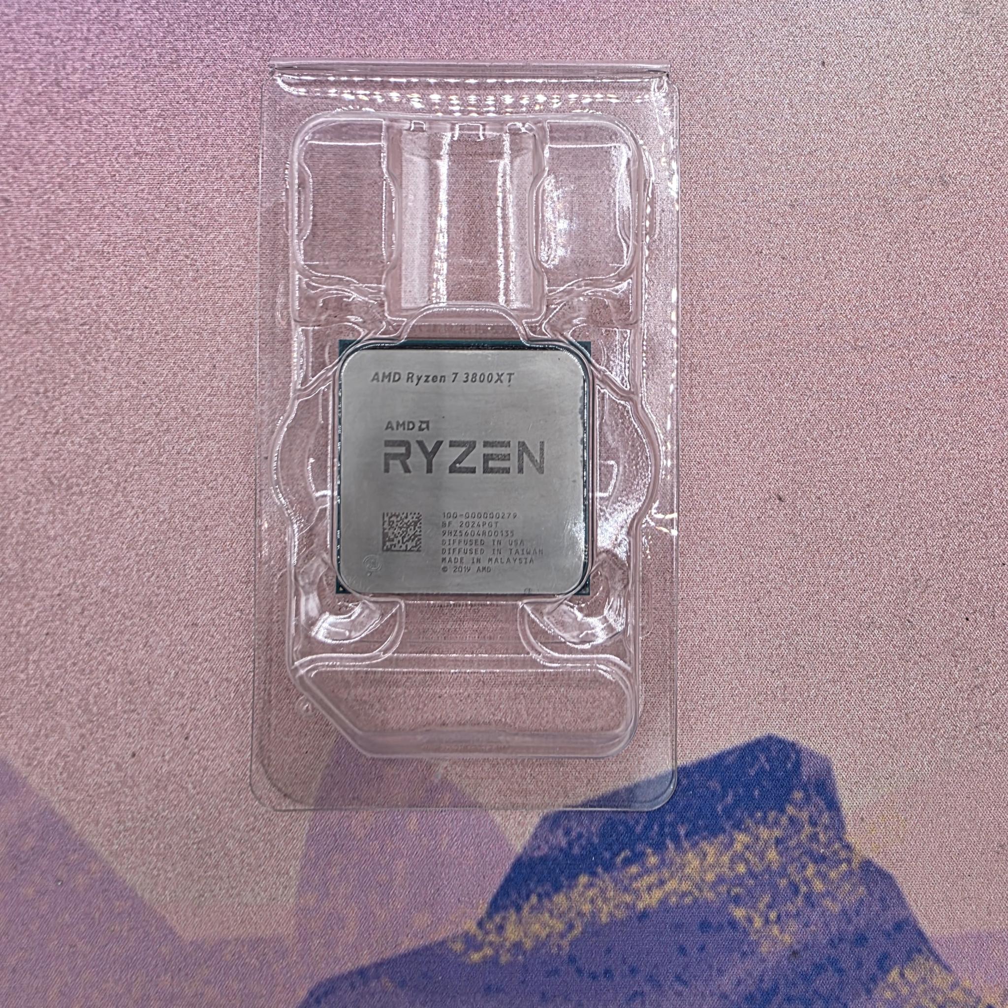AMD Ryzen 7 3800XT Processor