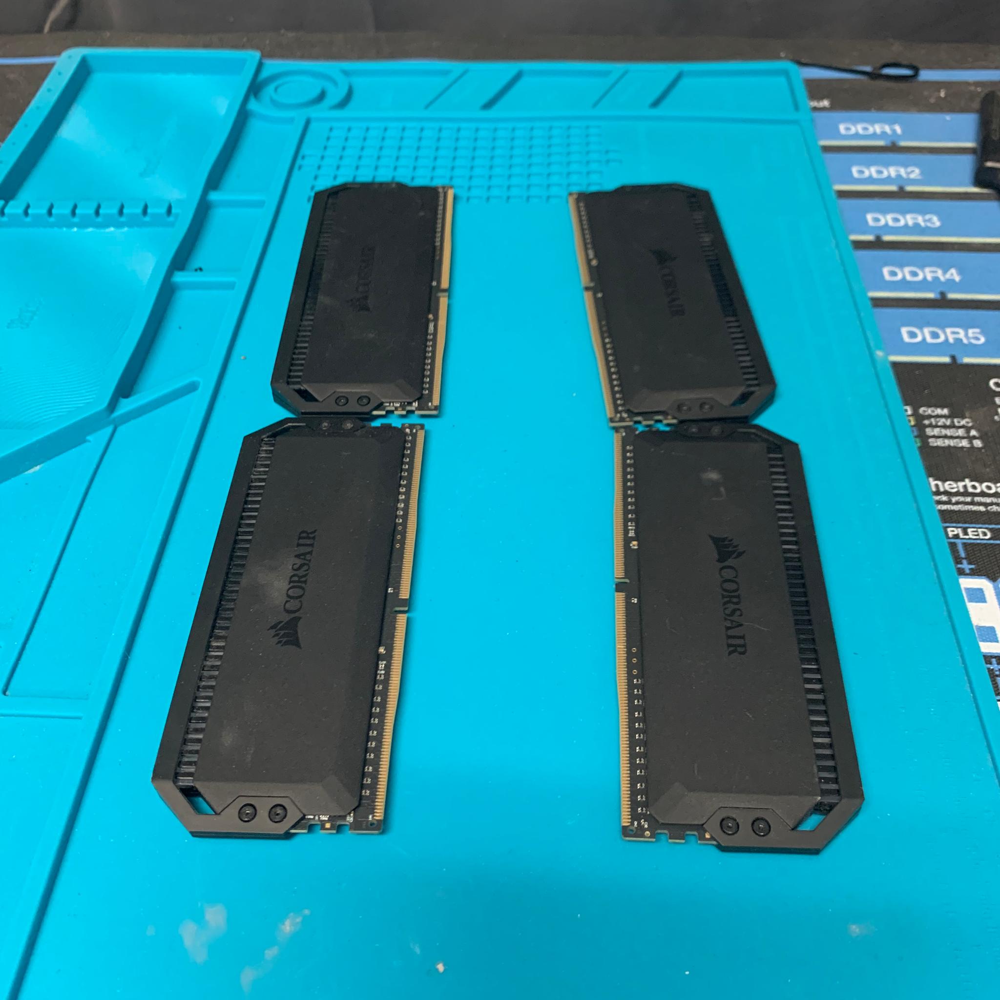 Used Excellent Condition Corsair Dominator Platinum RGB kit