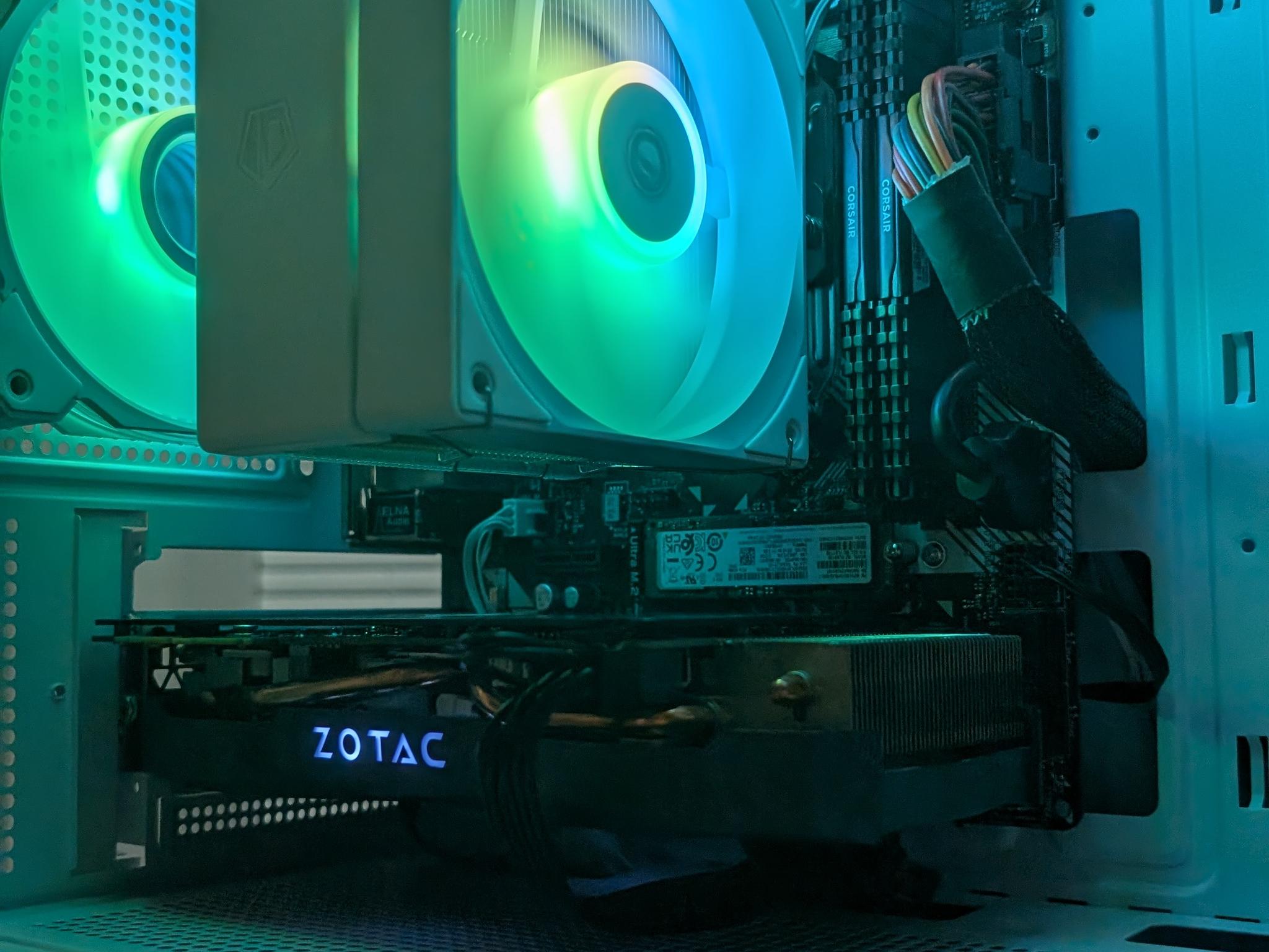 White GTX 1080 E-Sports Gaming PC