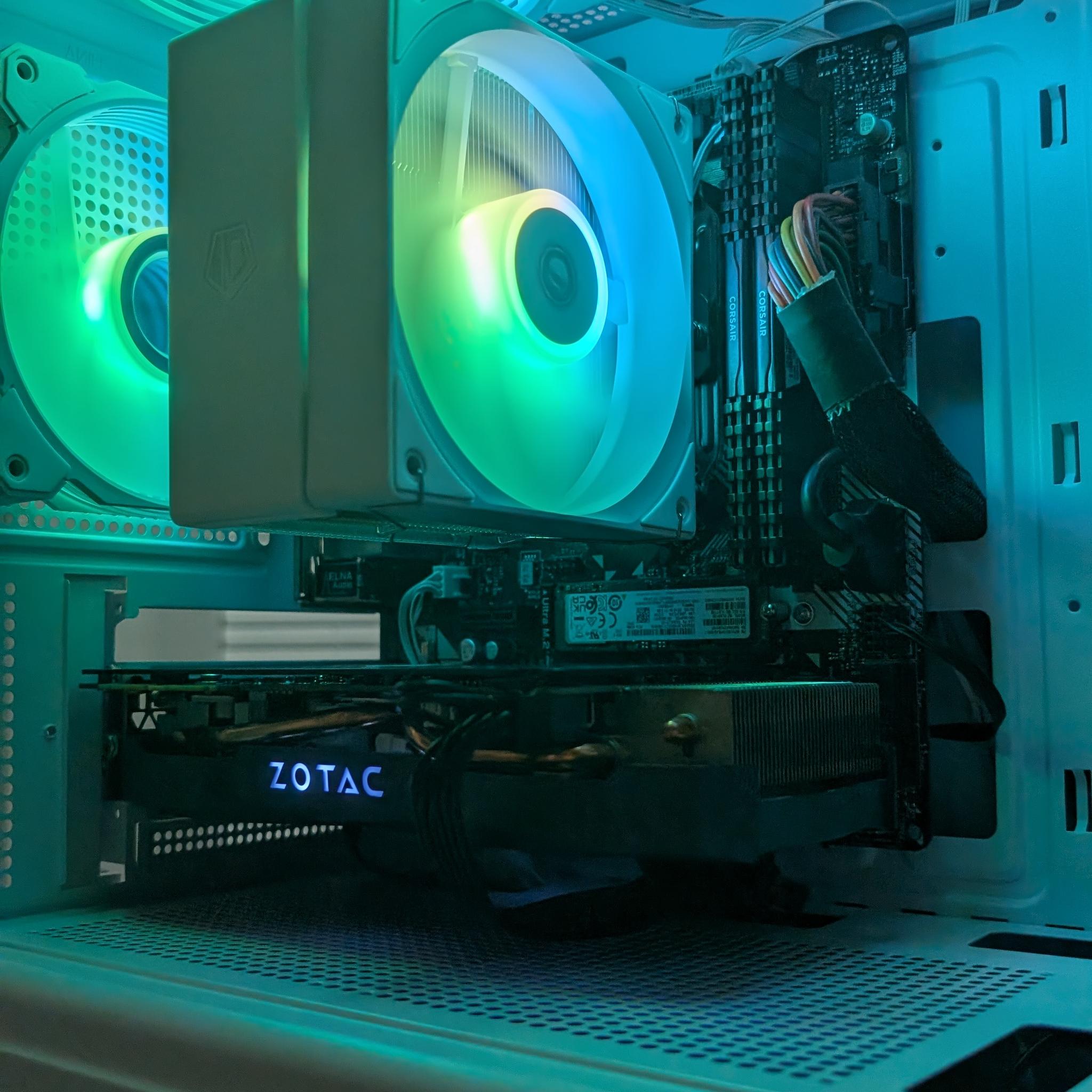 White GTX 1080 E-Sports Gaming PC
