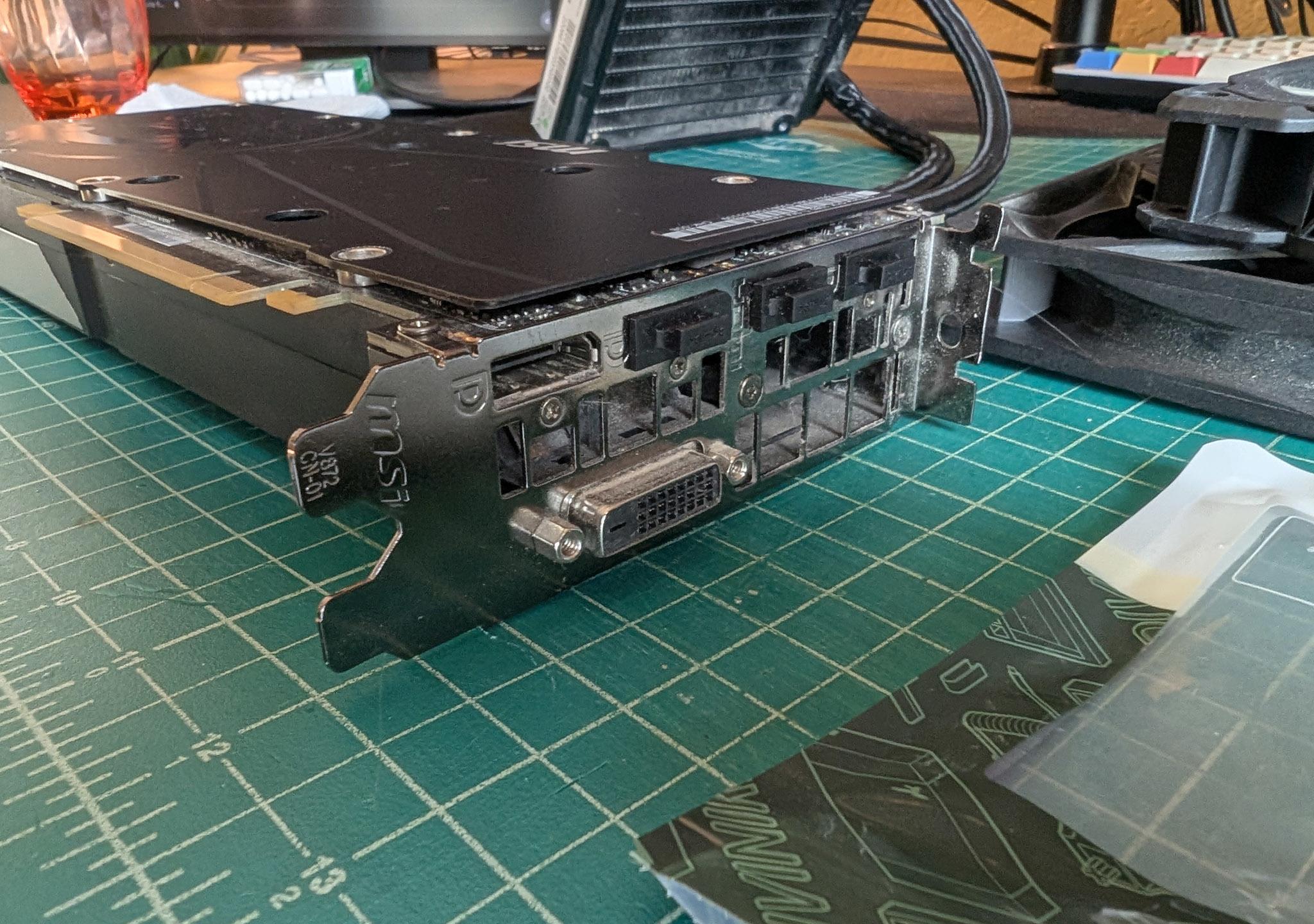 MSI+Corsair GeForce GTX 1080 Ti SEA HAWK X - For Parts