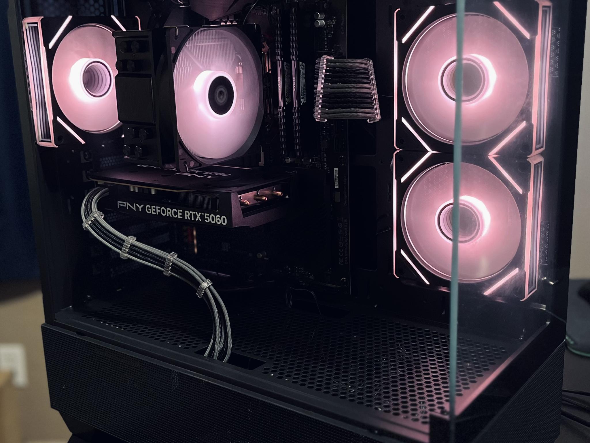 Pro Gaming PC |RTX 5060 // Ryzen 5600 // 32GB DDR4|