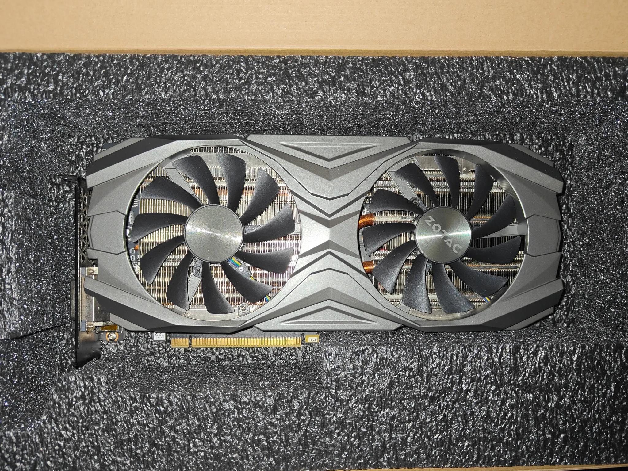 🔥🔥1080 Ti🔥🔥ZOTAC GeForce® GTX 1080 Ti AMP Edition