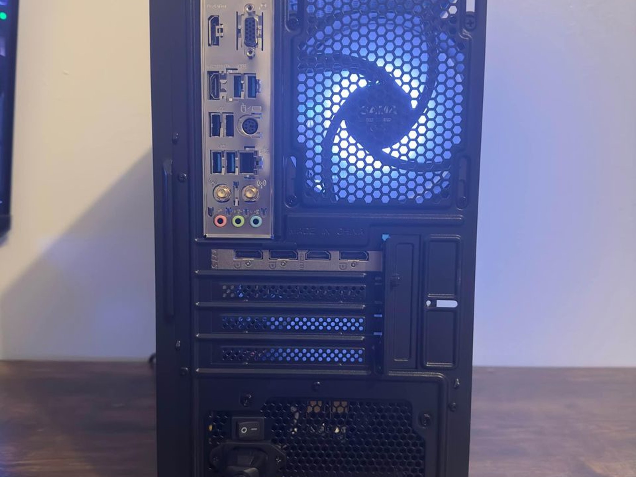 GTX 1660 Ti | Ryzen 5 3600 | 1TB SSD | WI-FI | 32GB RAM