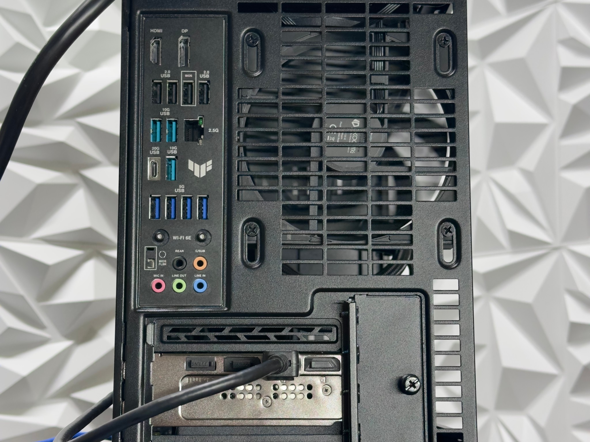 rtx 5070 Ti 16GB / Ryzen 7 9800X3D / 64GB 6000MHz CL36 / 1TB Crucial P3 Plus
