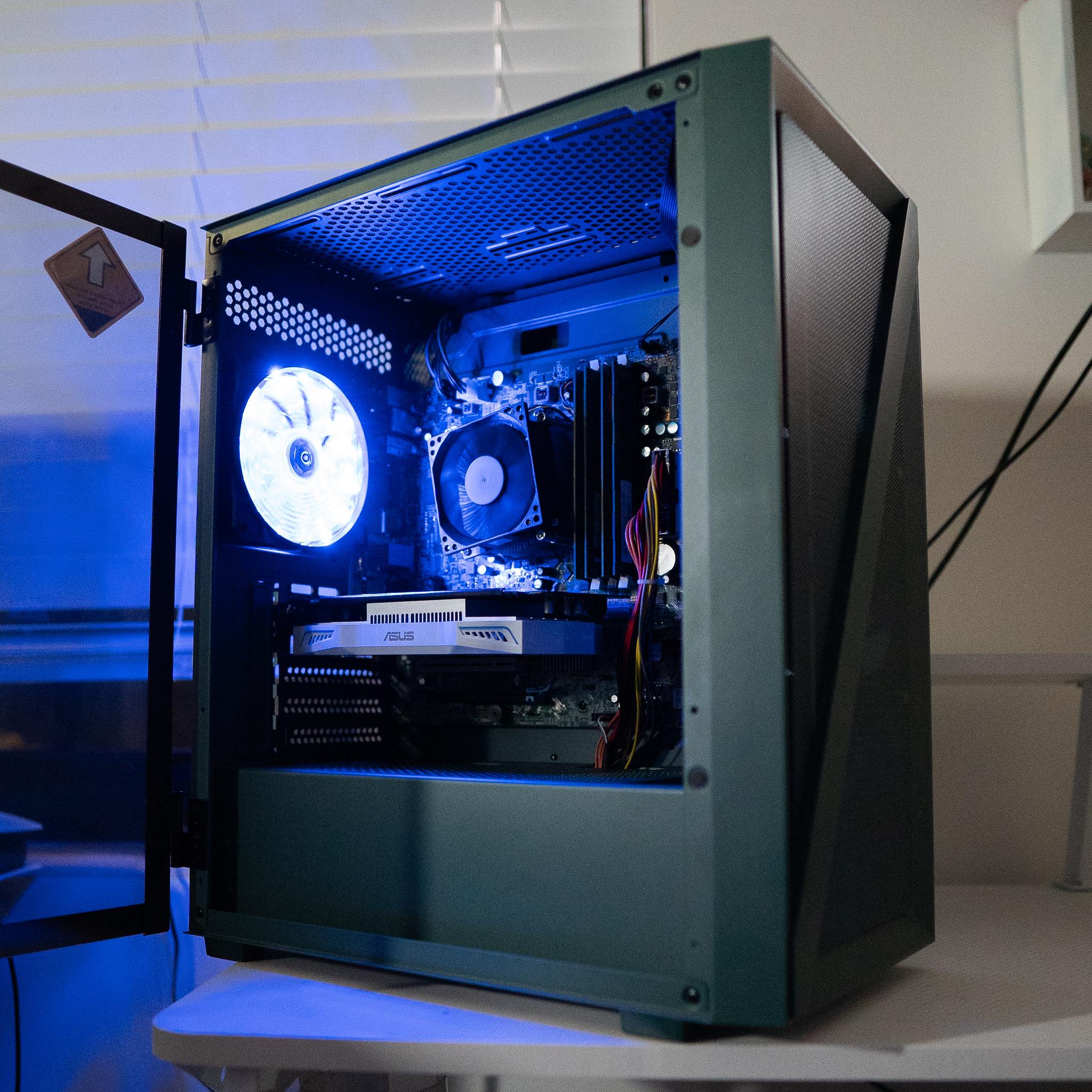 ⚫❄️ | NVIDIA GTX 950 | INTEL i5 2400 | 10GB DDR3 RAM | 240GB SSD + 80GB HDD | Arctic Blizzard