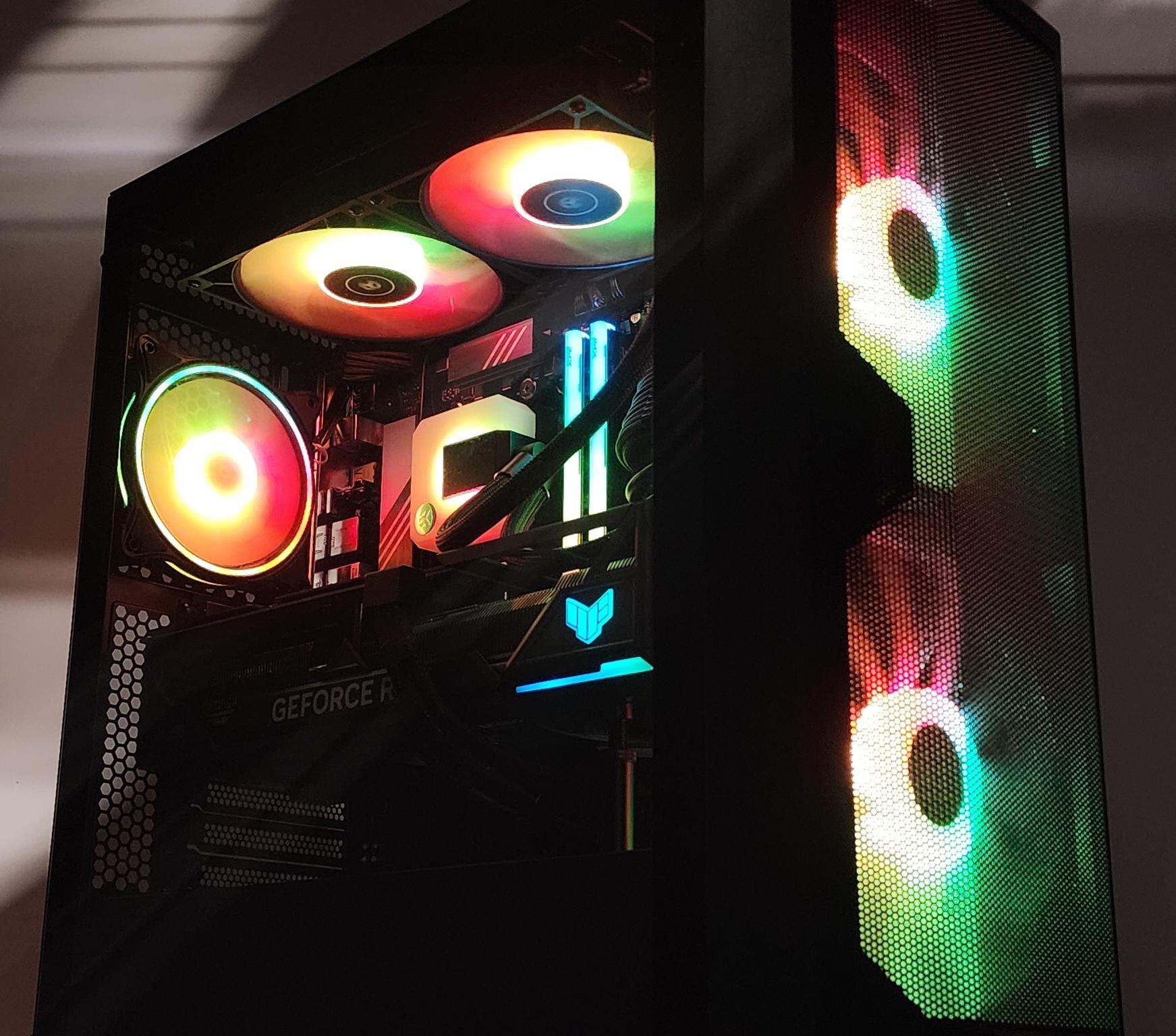 Gaming PC Ryzen 9 7950X 32GB RAM 2TB SSD RTX 4080 16GB Windows 11 Computer