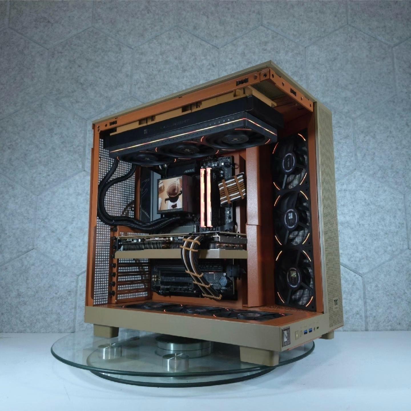 Radeon RX 7900XTX 🤎 Ryzen 7 9800X3D