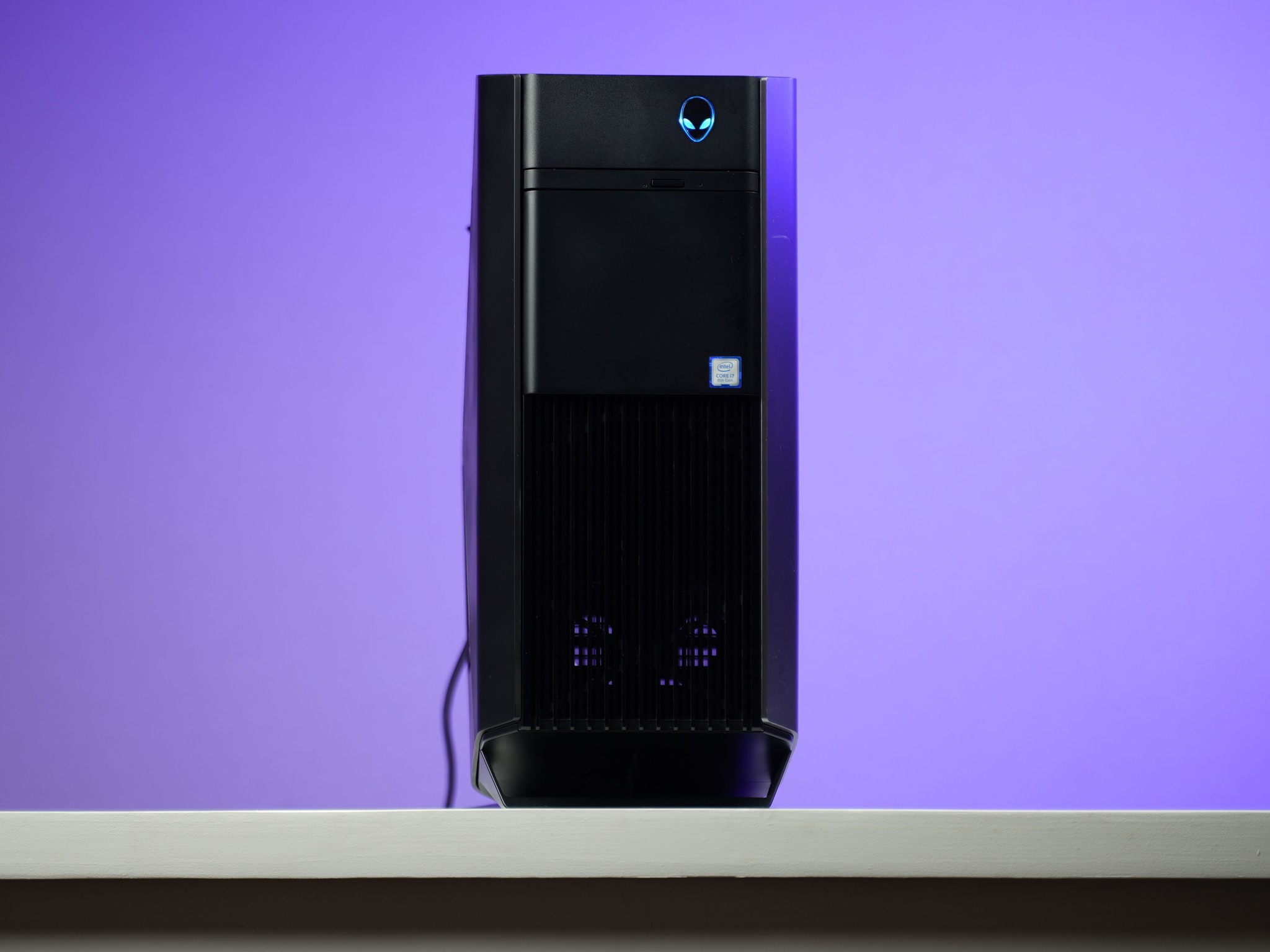 “ALIENFORM 4.7” GTX 1070 Intel Core i7 8700 16GB 1.3TB Windows 11 Gaming PC