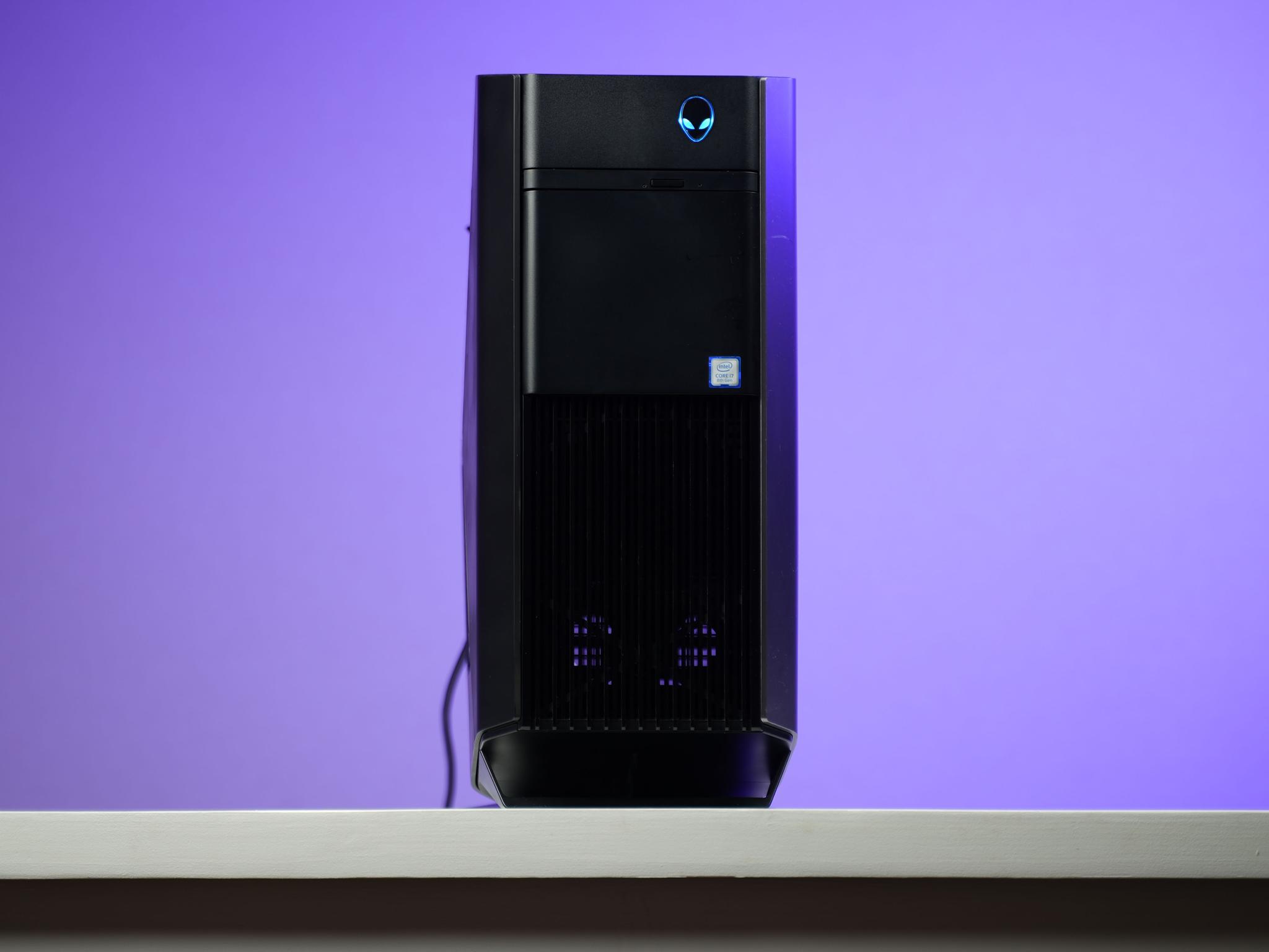 “ALIENFORM 4.7” GTX 1070 Intel Core i7 8700 16GB 1.3TB Windows 11 Gaming PC
