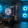 1440p Cube Rex - RX 9060 XT 16GB, Ryzen 5 7600, 32 GB DDR5, 2 TB Gen 4, RGB