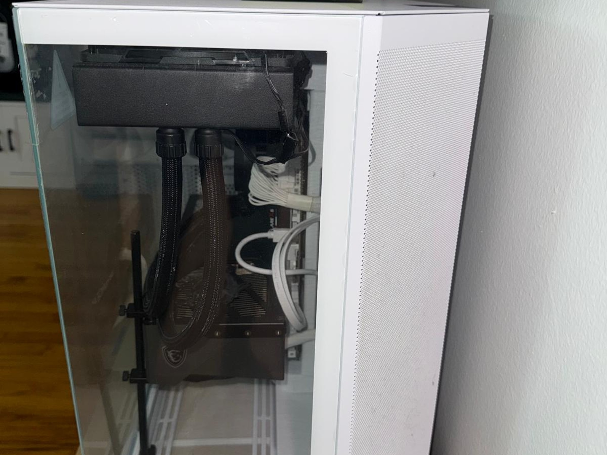Complete Custom Gaming PC (RTX 5090, Intel Core Ultra 9 285K, 64GB DDR5, 2TB PCIe 5.0 SSD)