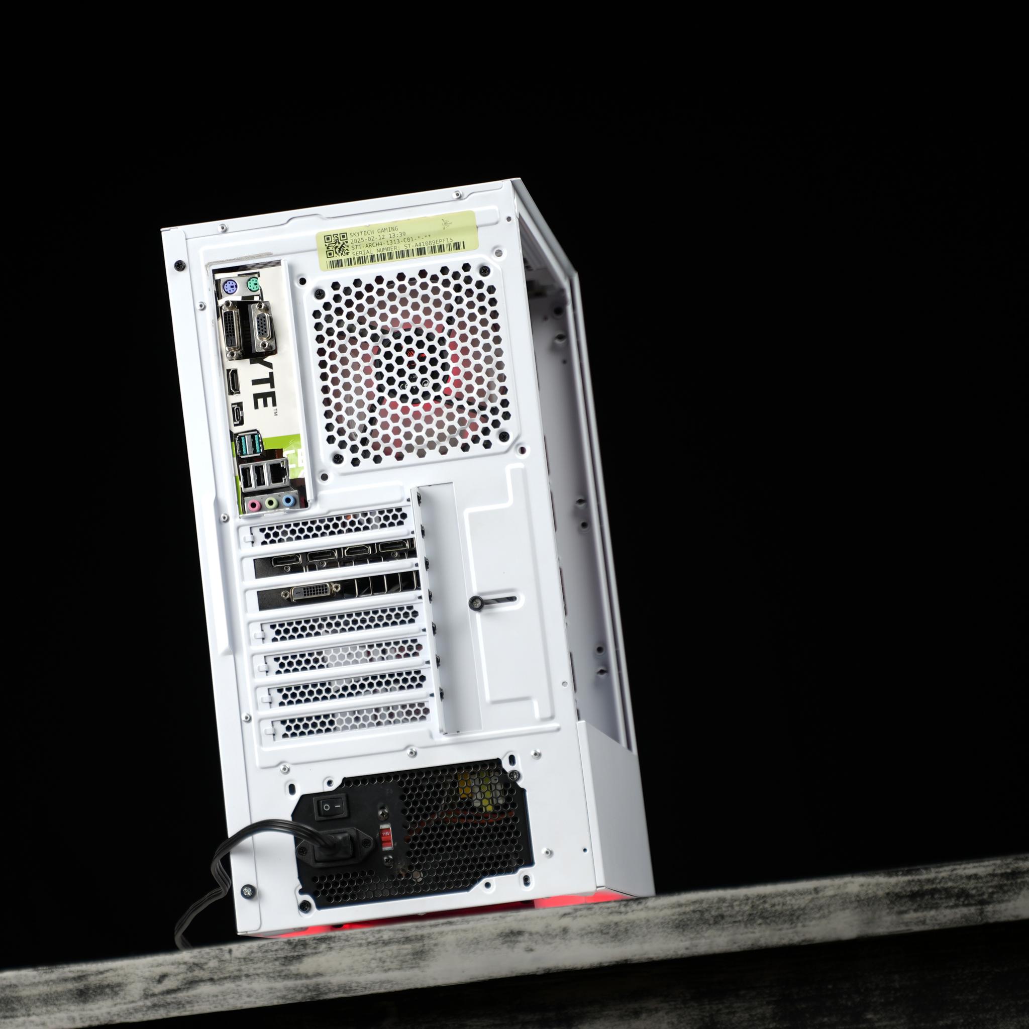 \ WF-04 / GTX 1080 Ti Intel Core i7 7700  1.3TB 16GB Windows 11 Workstation Gaming PC