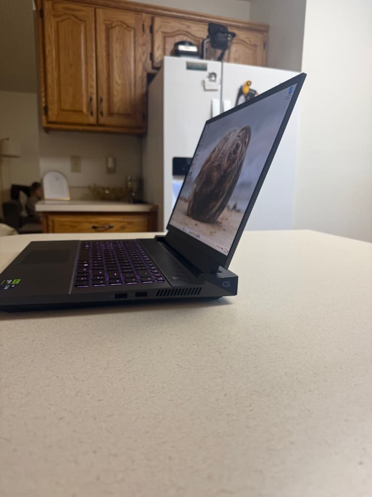 Dell G16 7630 Gaming Laptop - i9-13900HX - RTX 4060 - 32GB DDR5 - 1TB SSD