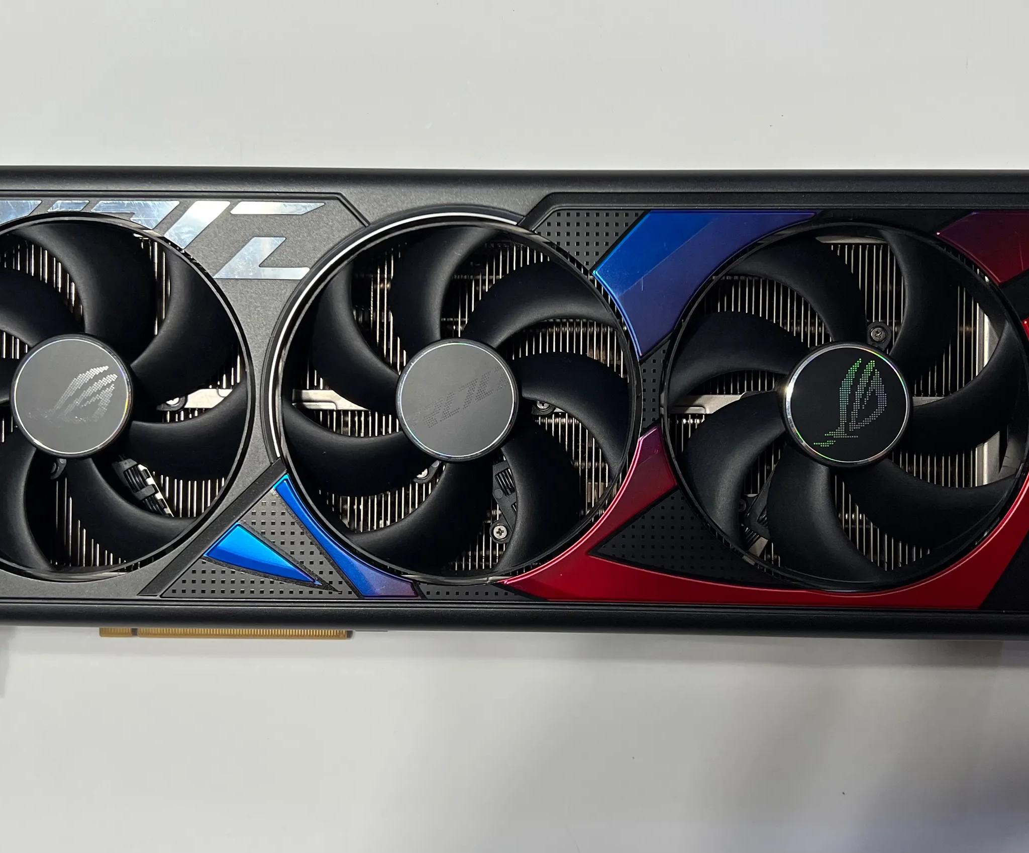 ASUS ROG Strix GeForce RTX® 4090 OC Edition Gaming Graphics Card