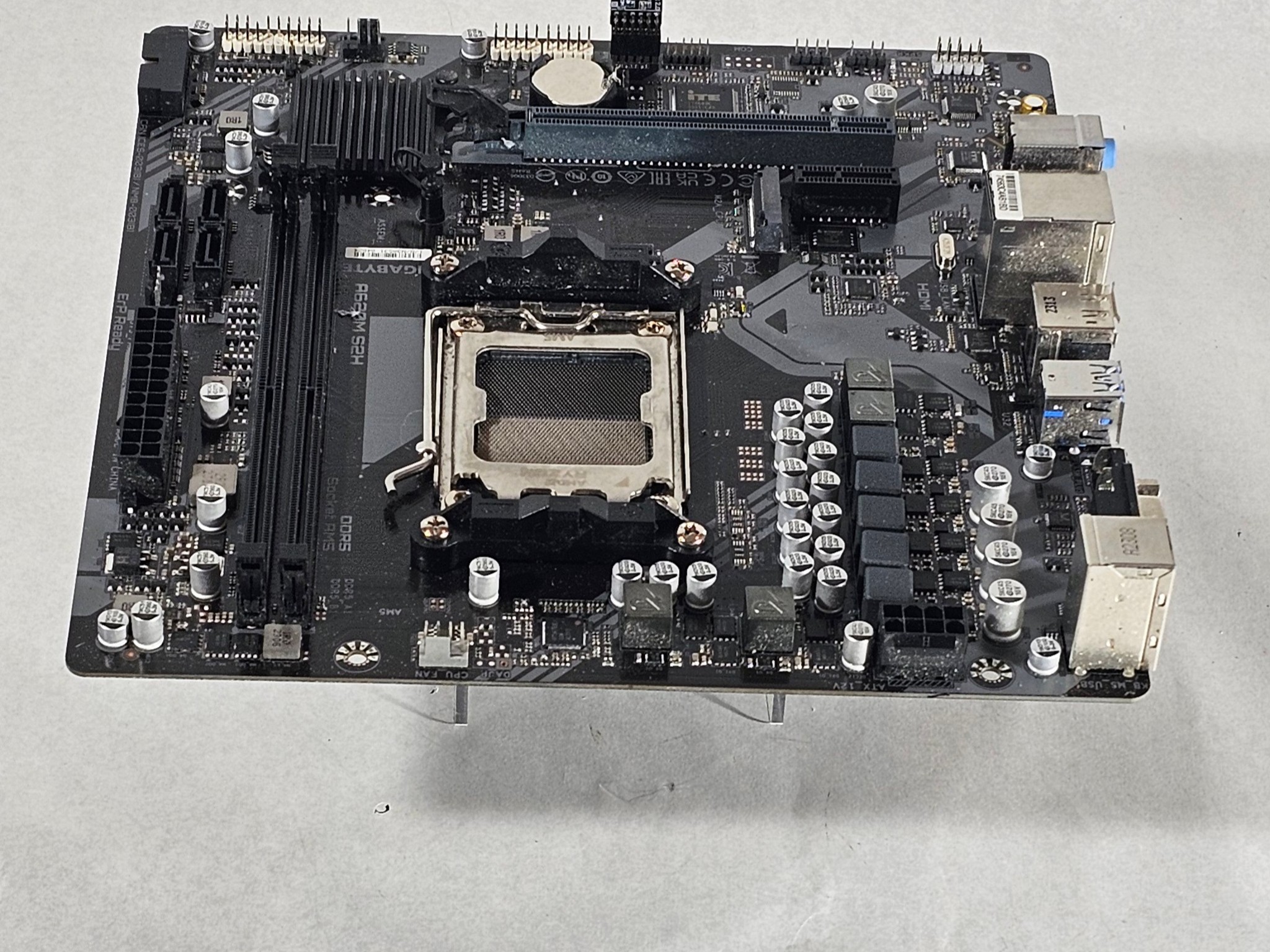 Gigabyte A620 S2H AMD AM5 DDR5 mATX Motherboard