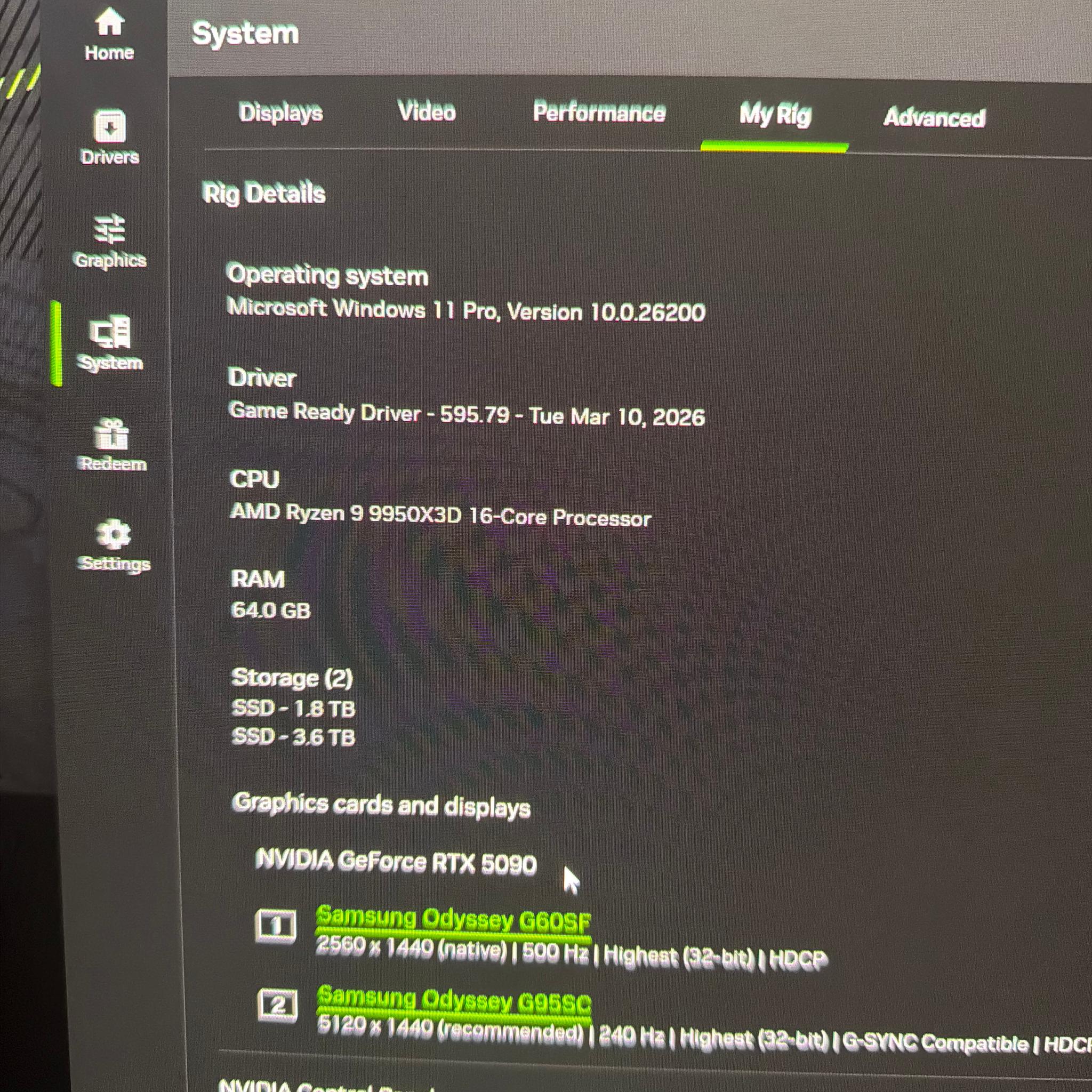 ASUS ROG Astral LC GeForce RTX 5090 32GB GDDR7 OC Edition