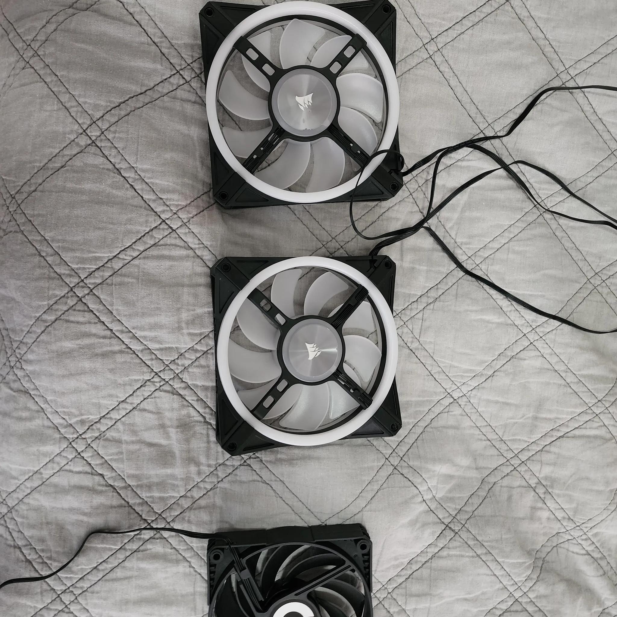 Corsair QL140 RGB Fans