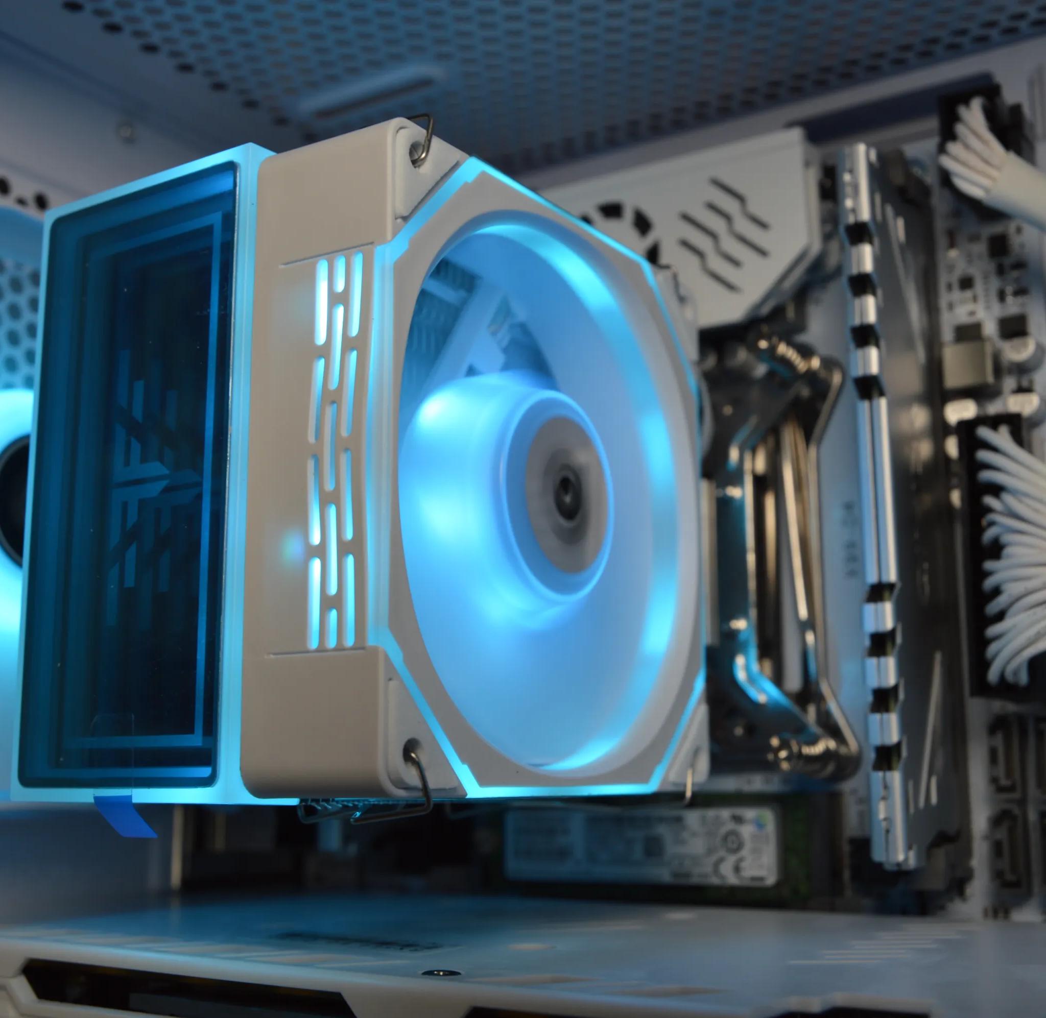 ⚪⚪| RX 580 8GB | INTEL XEON E5 2670 V3 | 16GB DDR4 RAM | 512GB NVME SSD | Ice Frost |