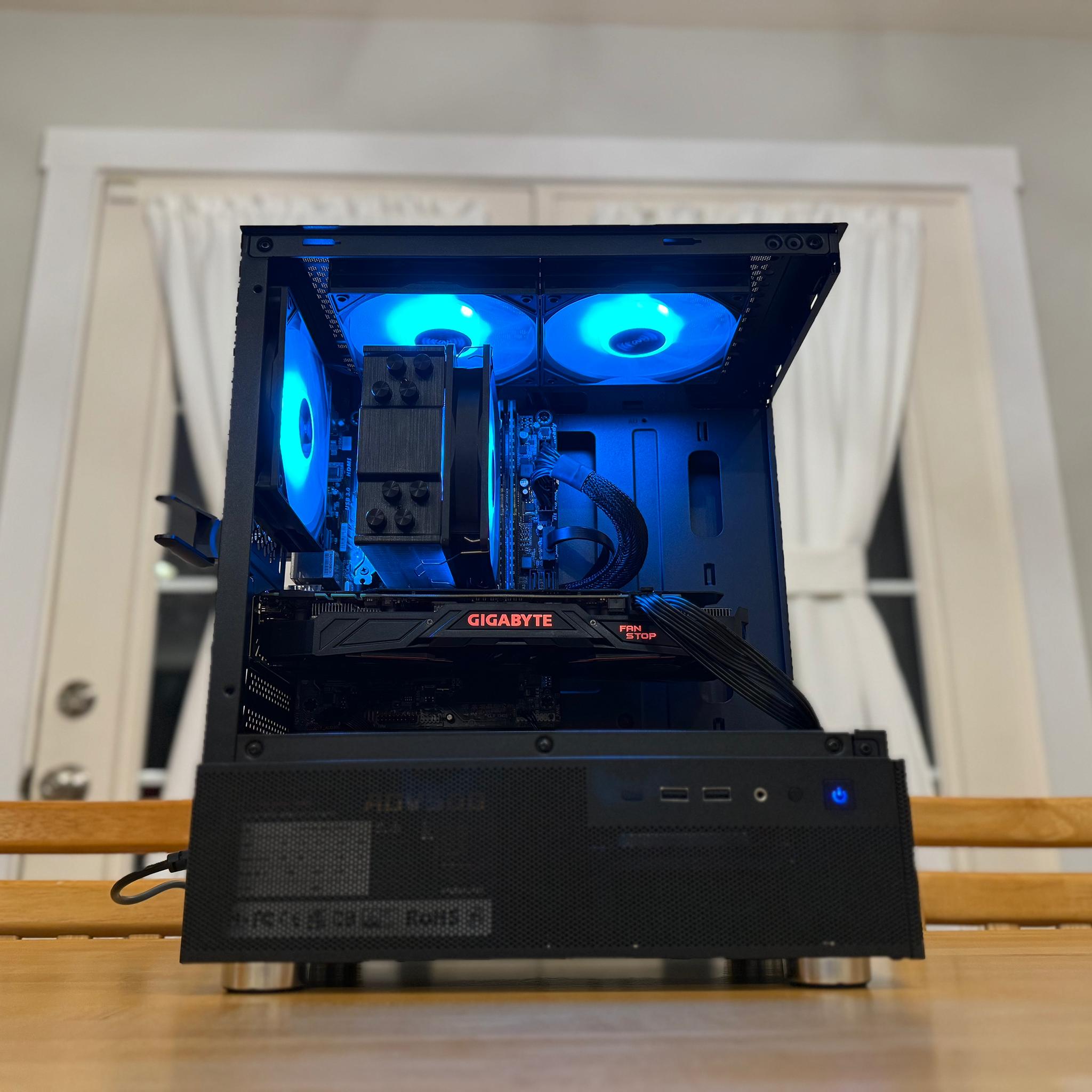 🐝🐏| GTX 1070 8gb, Intel i5 6600, 16gb Ram, 512gb SSD, ARGB WiFi Equipped Gaming PC