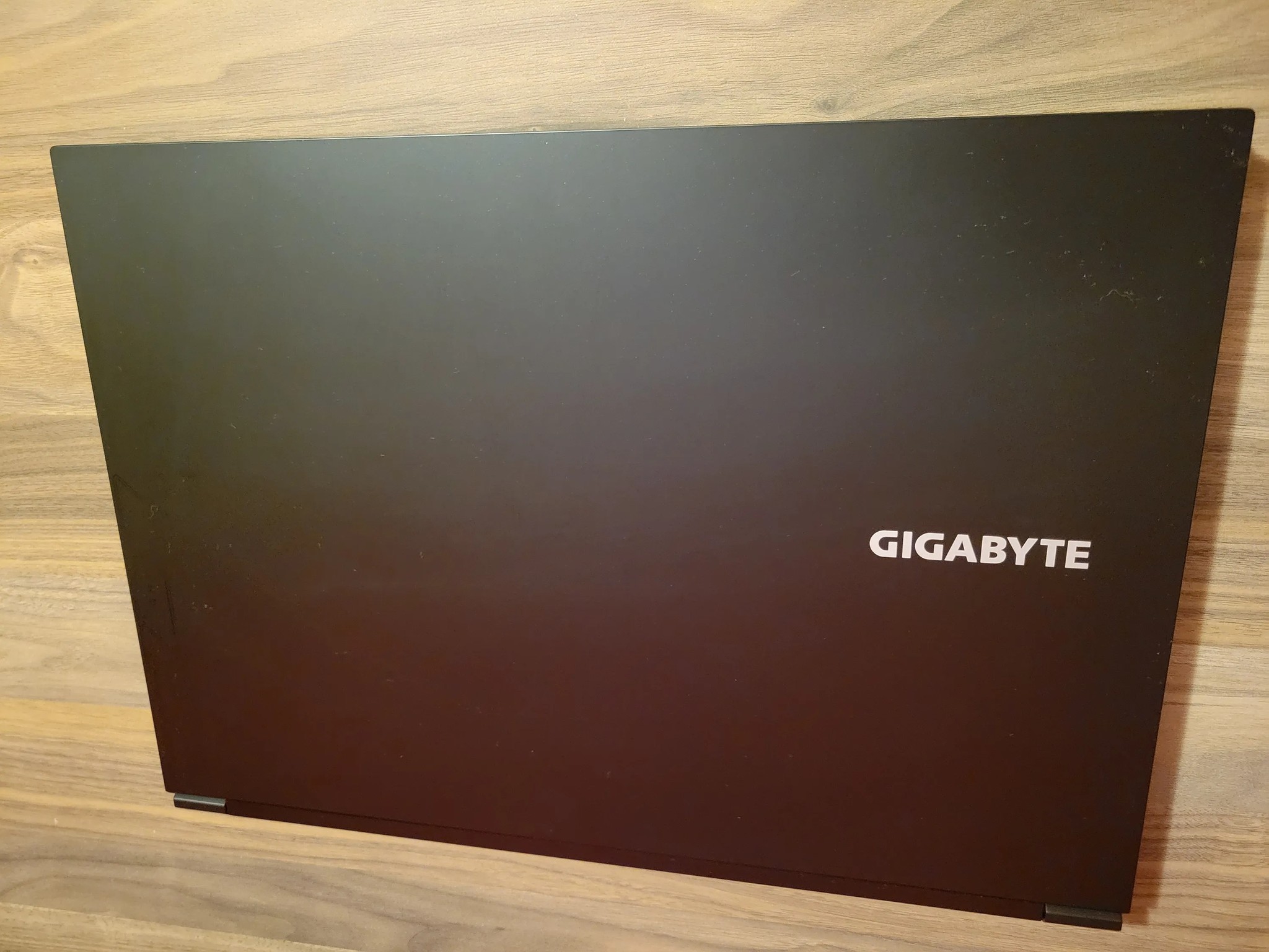 GIGABYTE - 16" 165Hz Gaming Laptop IPS - Intel i7-13620H with 32GB RAM - NVIDIA RTX 4060 - 1TB SSD
