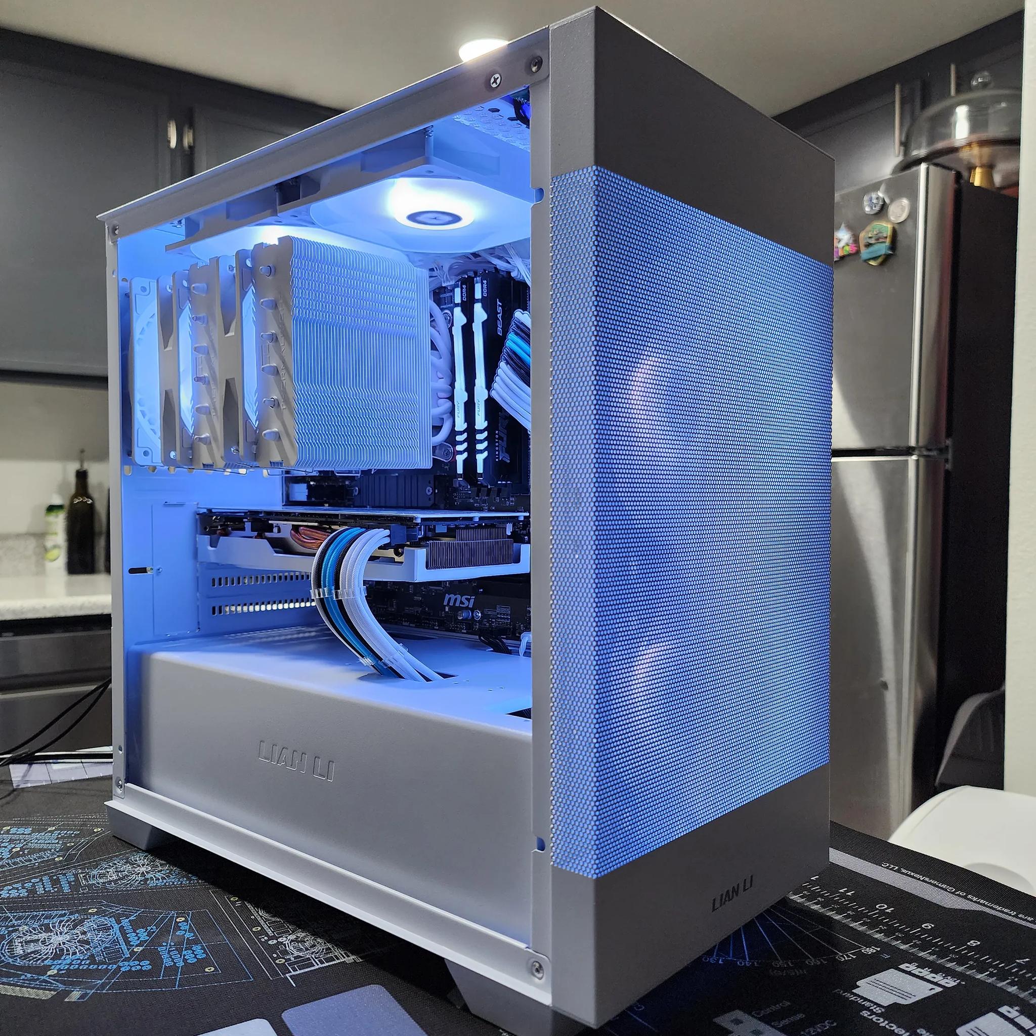 AMD Gaming PC | Ryzen 7 5700X | RX 6700XT | 32GB | 1TB