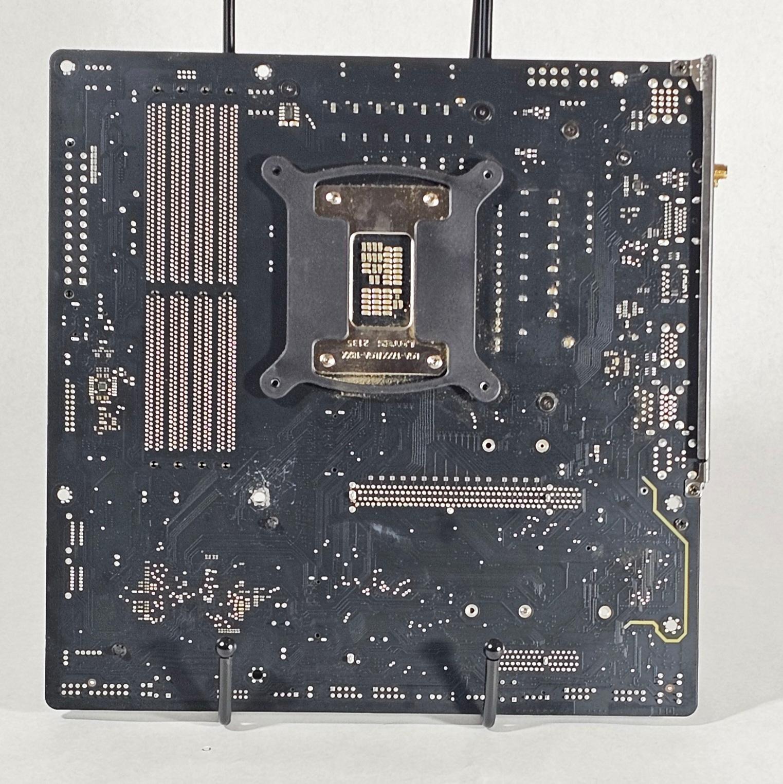 Gigabyte B660M AORUS PRO AX LGA1700 WIFI DDR4 Motherboard