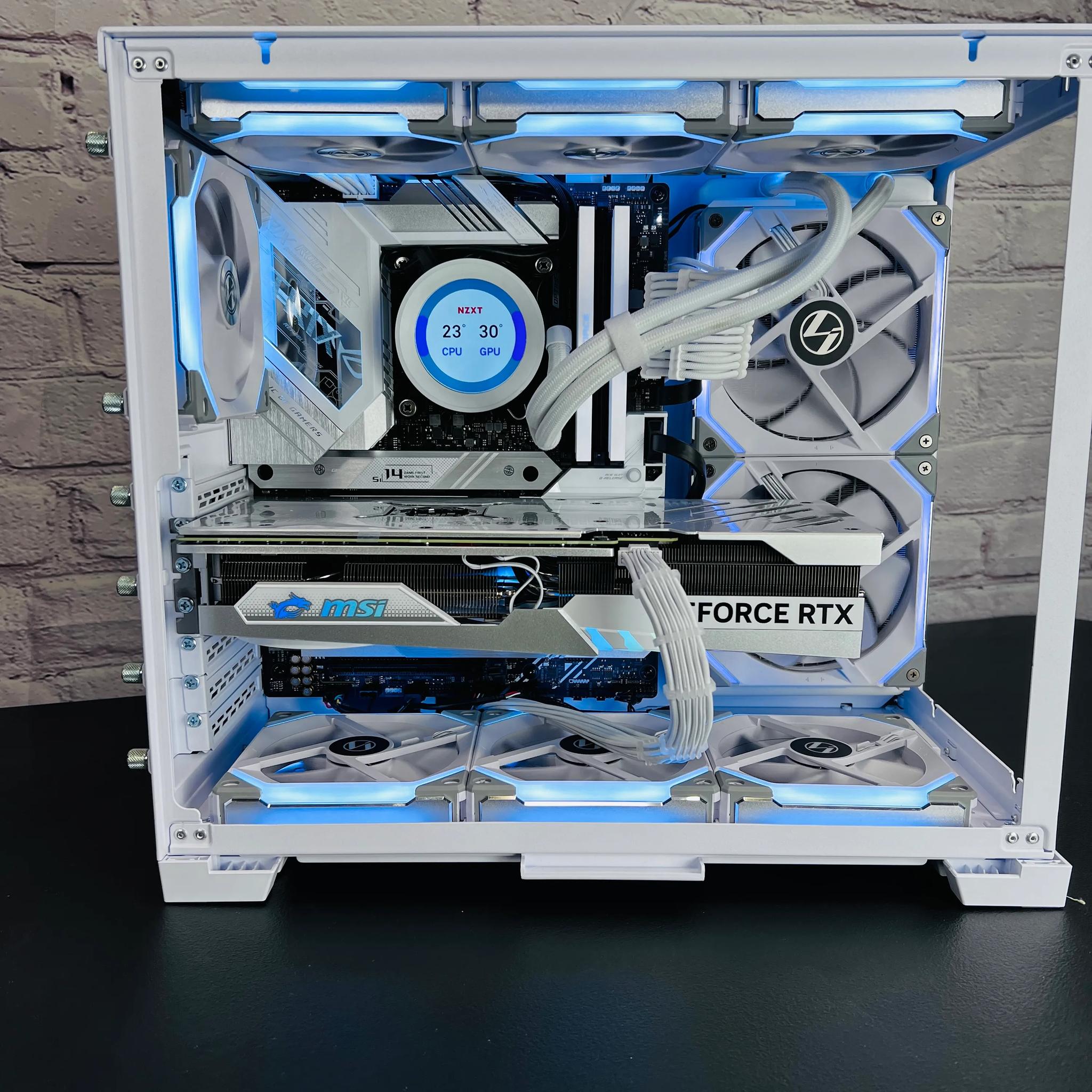 The Classic | i7 12700K RTX 4070 TI 32GB RAM 2TB M.2
