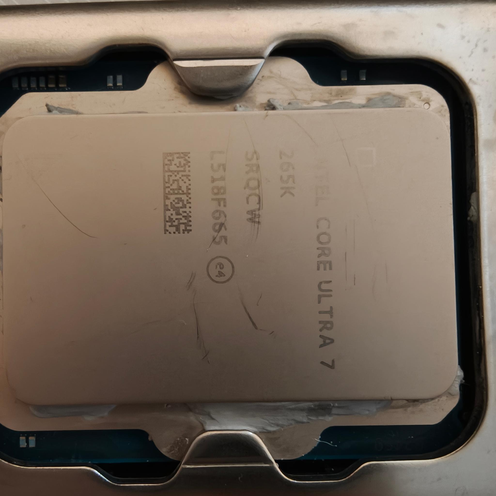 Mobo Combo Intel 265k+ Aorus Z890 Pro ice.