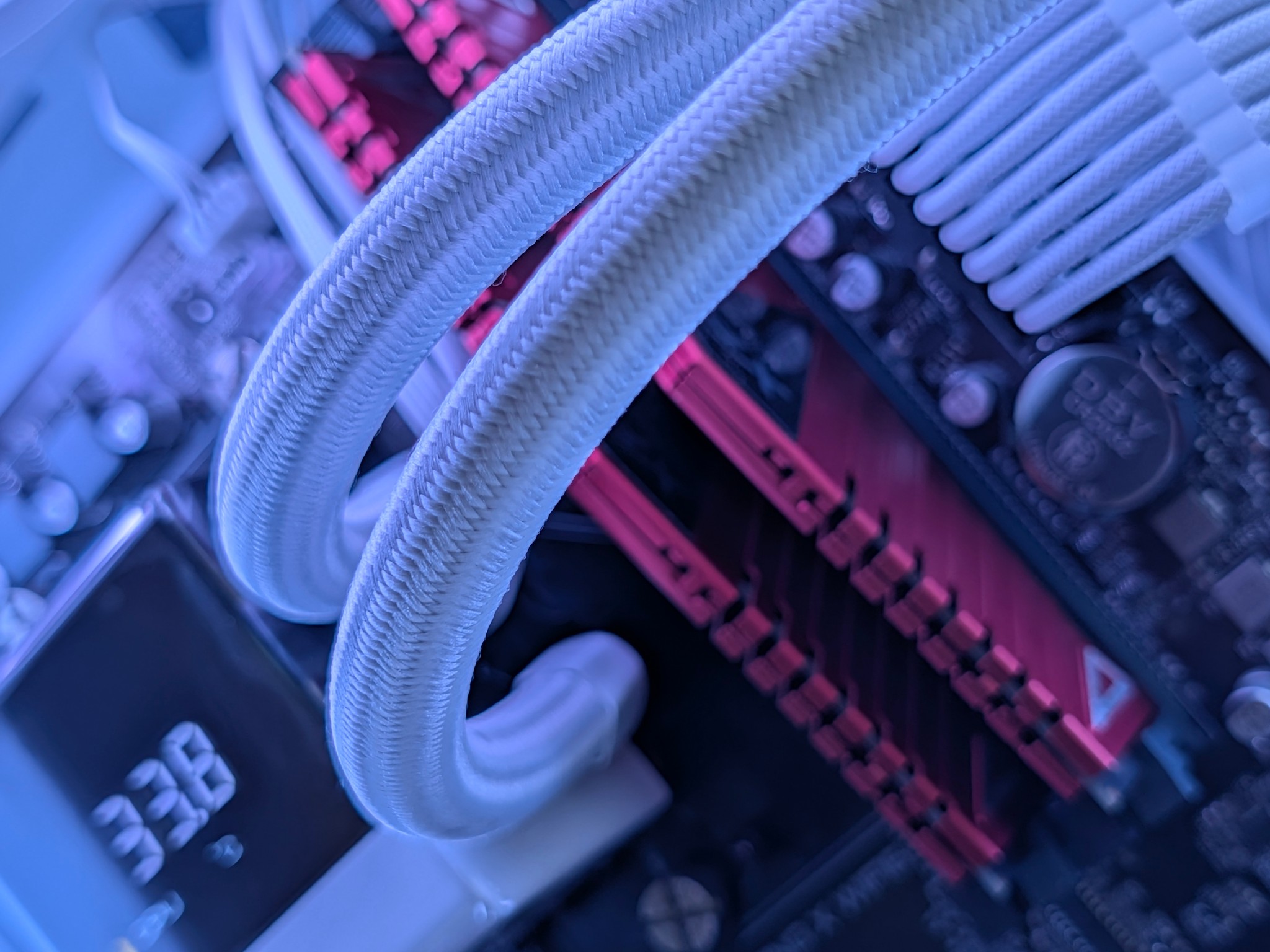 Liquid Cooled Gaming PC | RTX 5060 / Ryzen 5 / 16GB DDR4 / 1TB NVMe / Wi-Fi