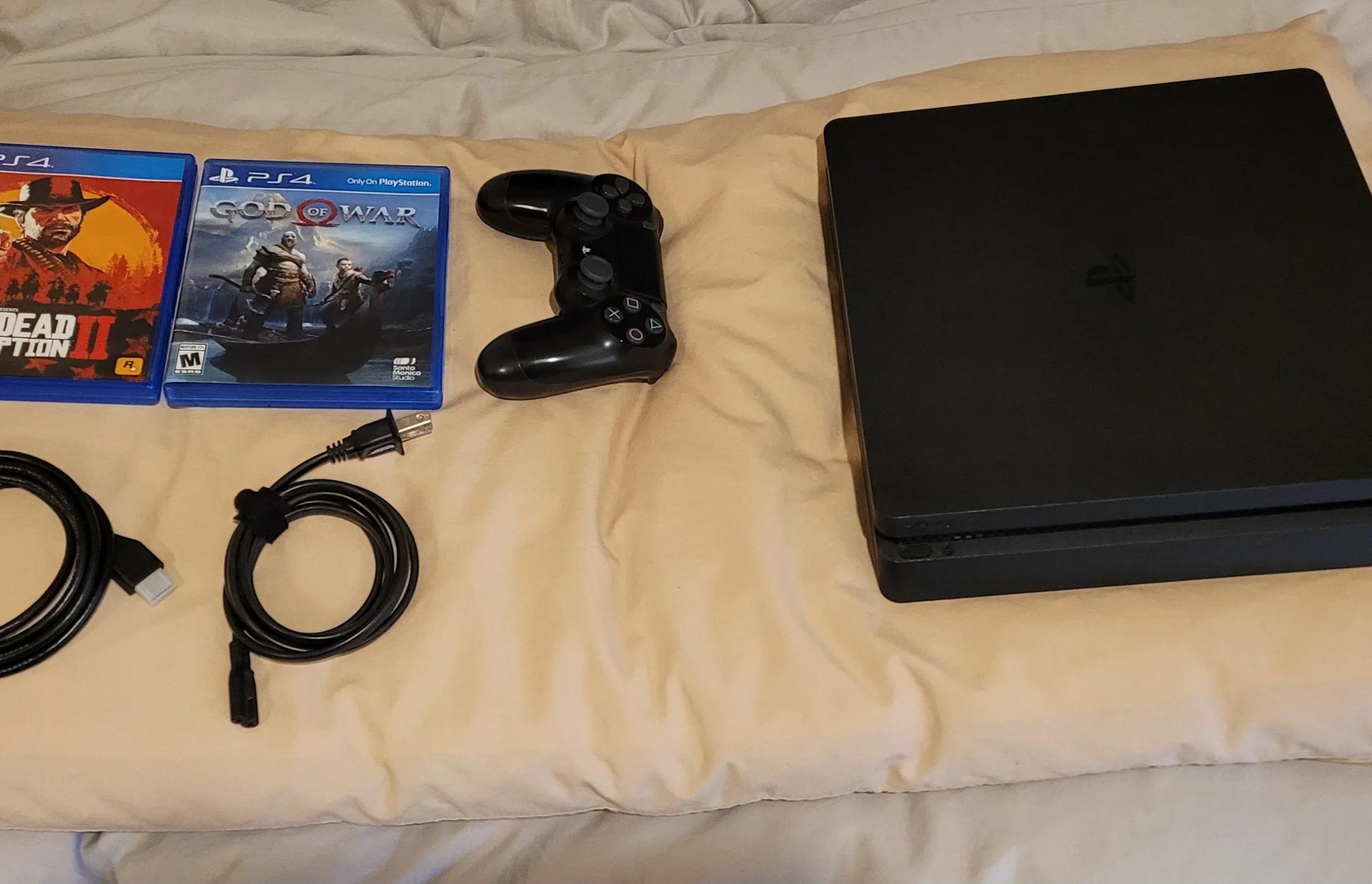 PlayStation 4 Slim Black 1TB Console