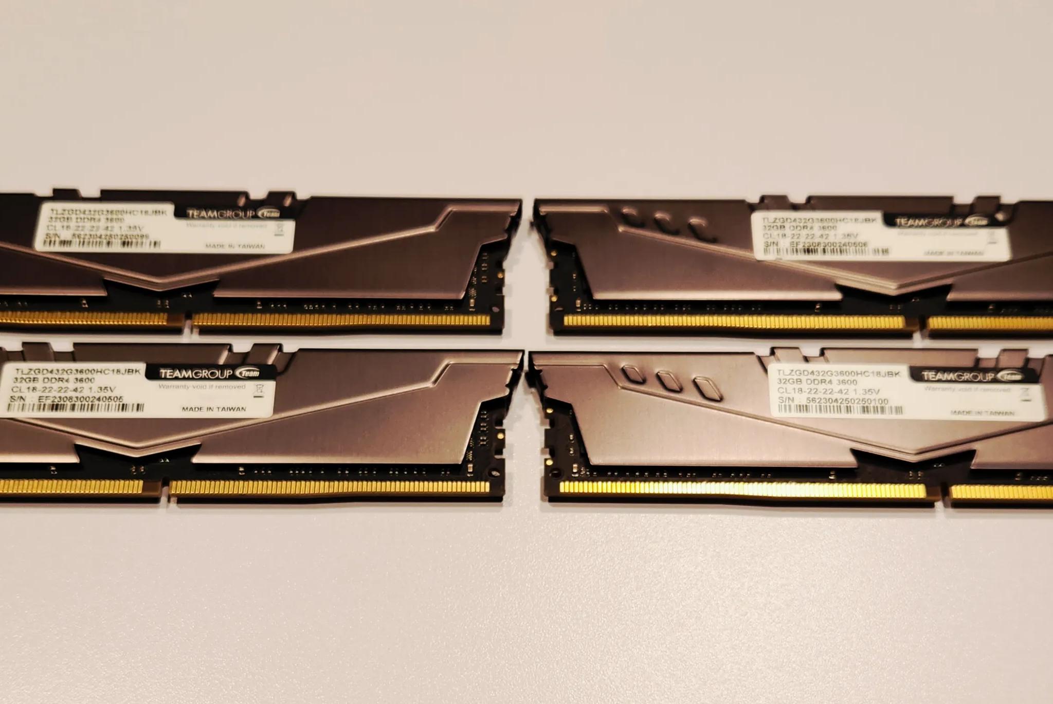128GB DDR4 RAM KIT | 4 x 32GB STICKS | 3600MT/s | TEAMGROUP T-Force Vulcan | Great Condition !!!