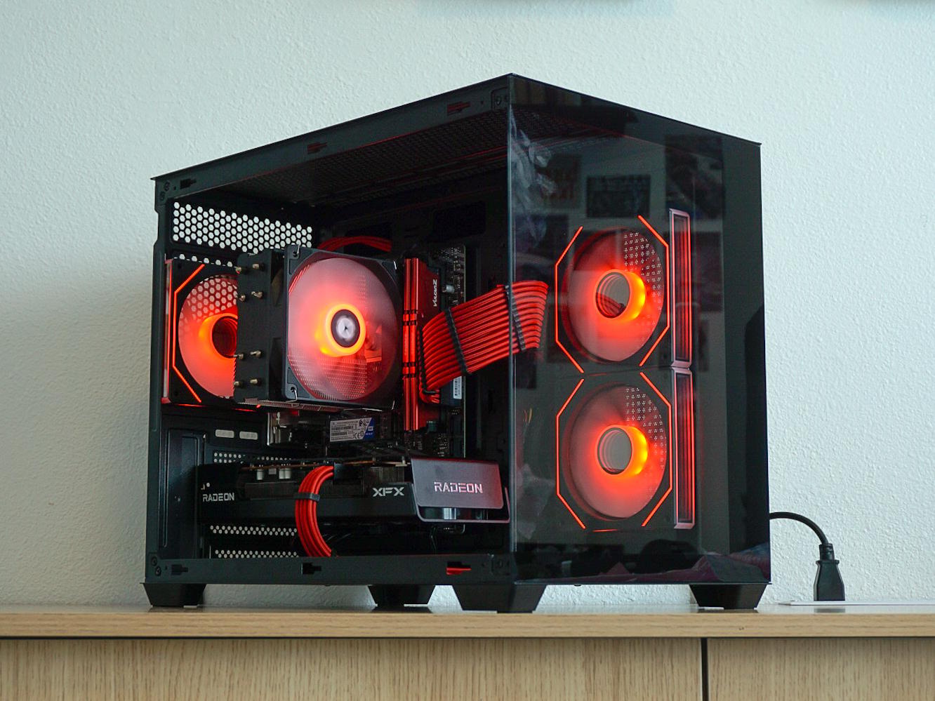 RRX - Ryzen 7 3700X / 16GB RAM DDR4 / RX 6600XT 8GB / 1TB NVMe SSD - Gaming PC 🚄 FREE SHIPPING