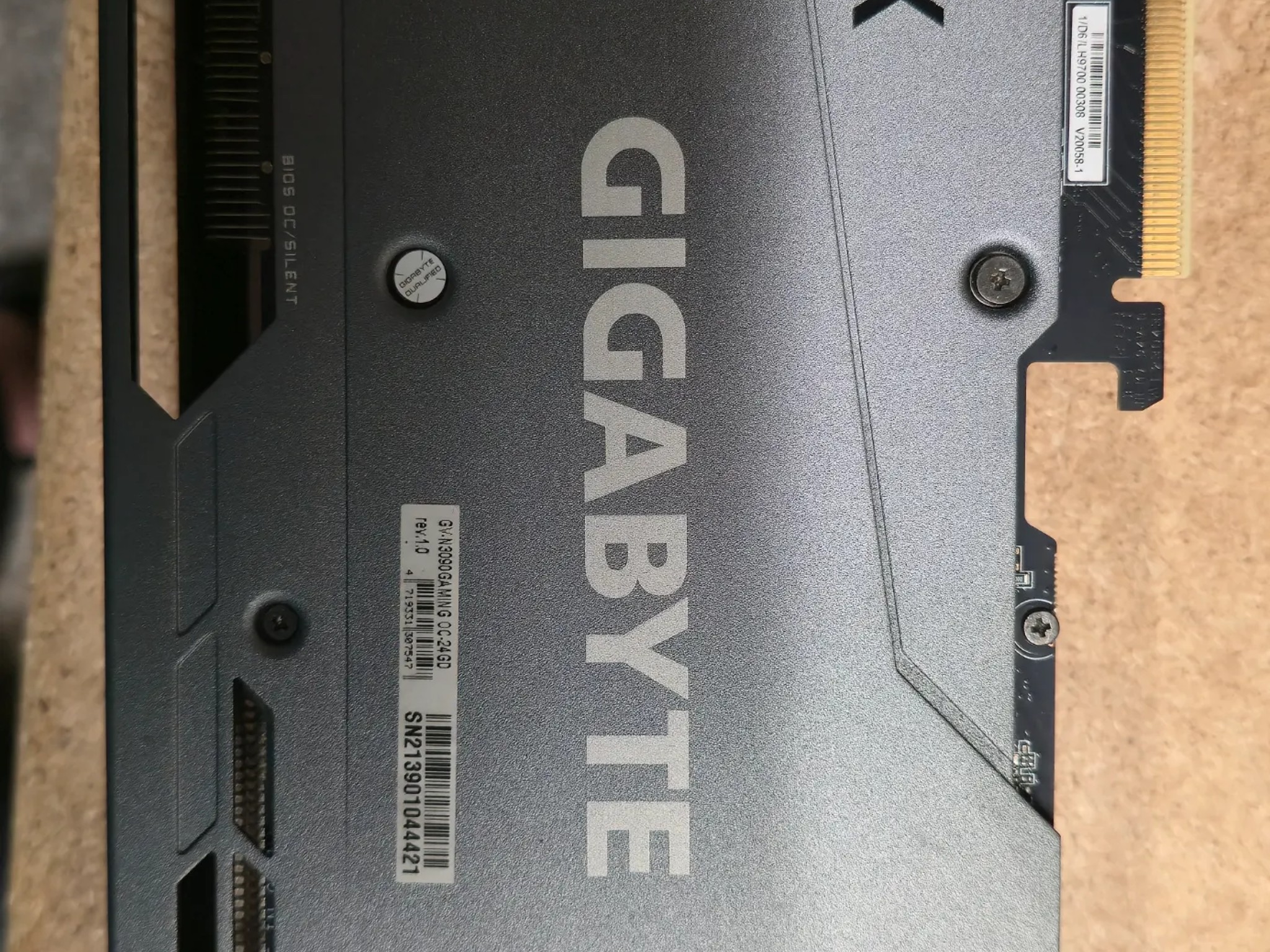 Gigabyte GeForce RTX 3090 Gaming OC 24G – Triple Fan GPU