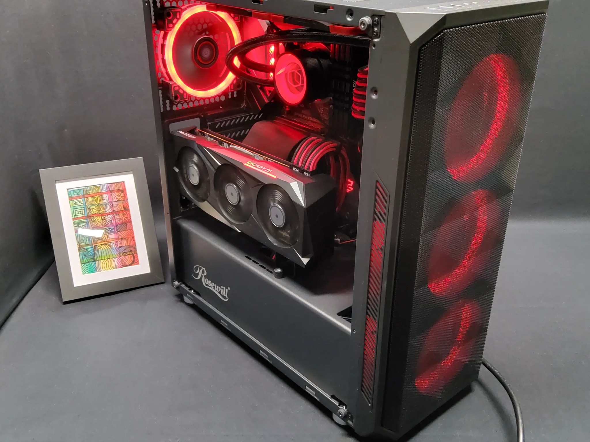 Intel i9 10900k Liquid Cooled-Gigabyte RX 6700XT