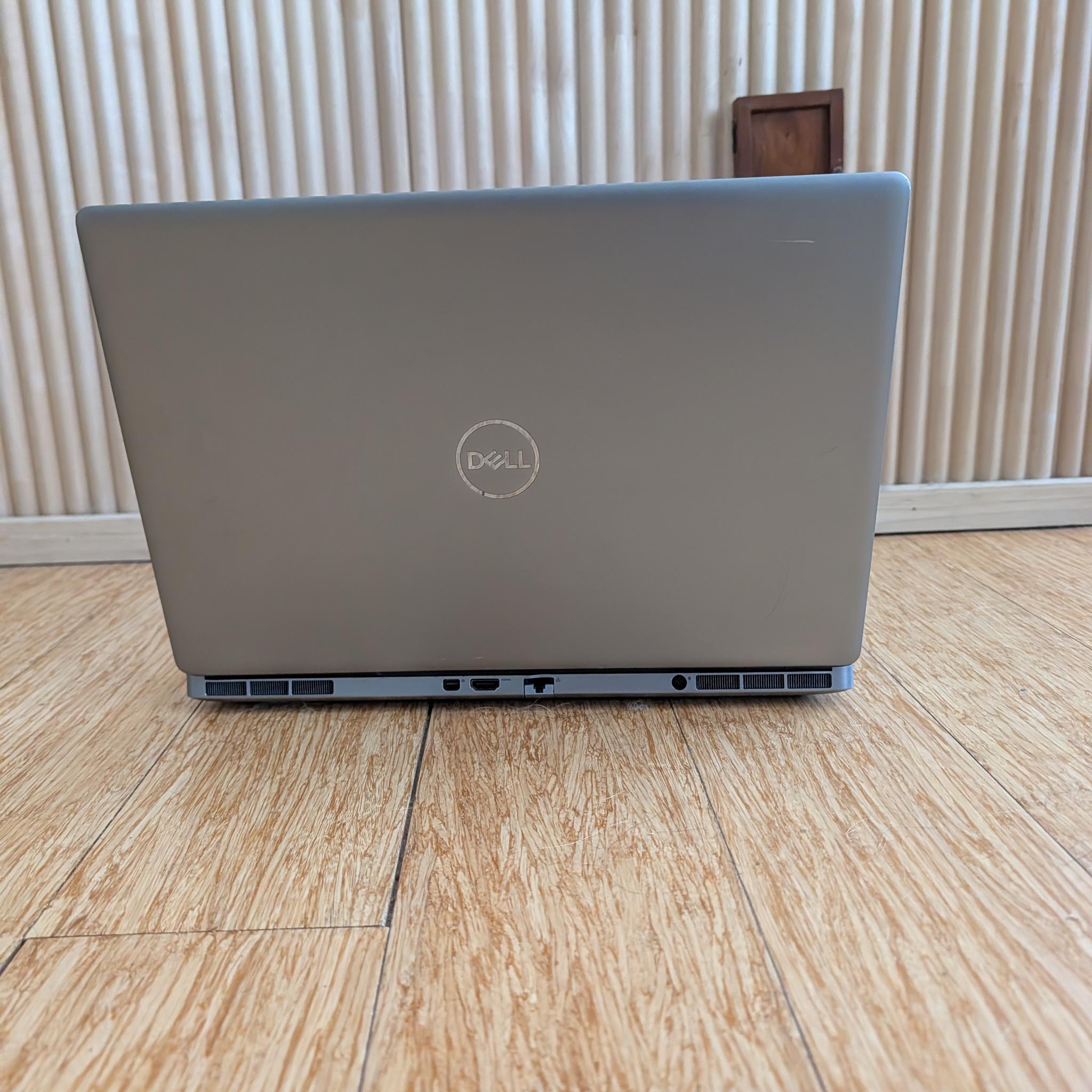Dell Precision Laptop | I5 10400H | T2000 (1650 TI M) | 16GB | 256 GB |
