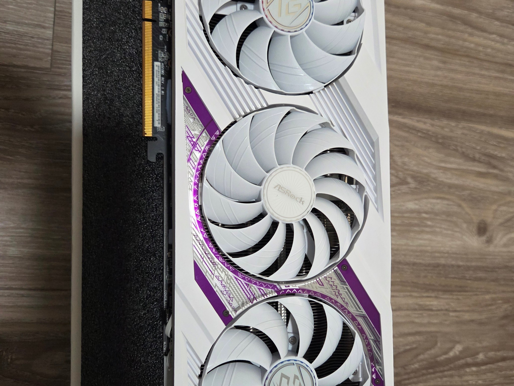 ASRock Phantom Gaming OC Radeon RX 7900 XT