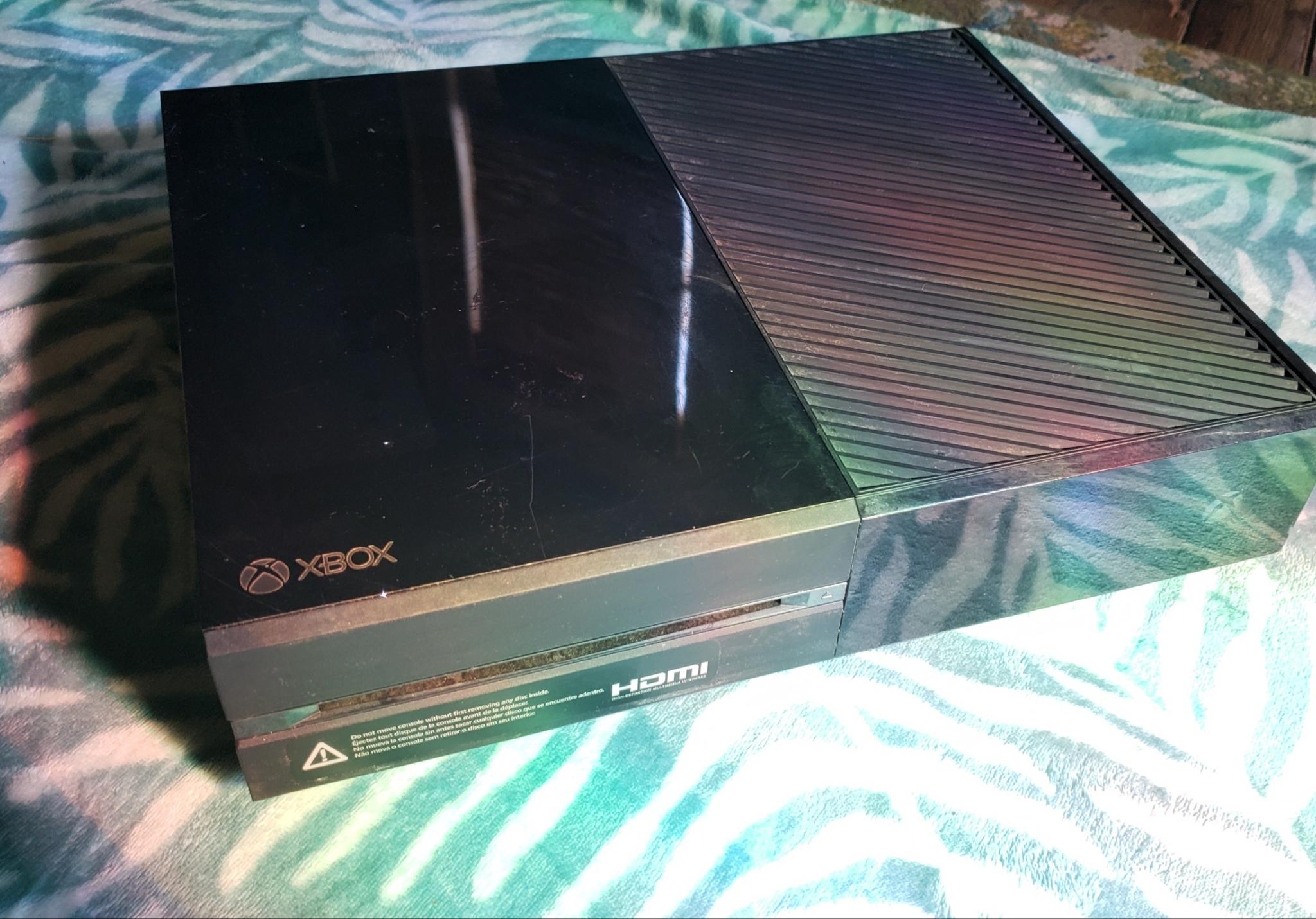 Xbox One 365GB | Comes with HDMI + Power Brick | Budget Gaming