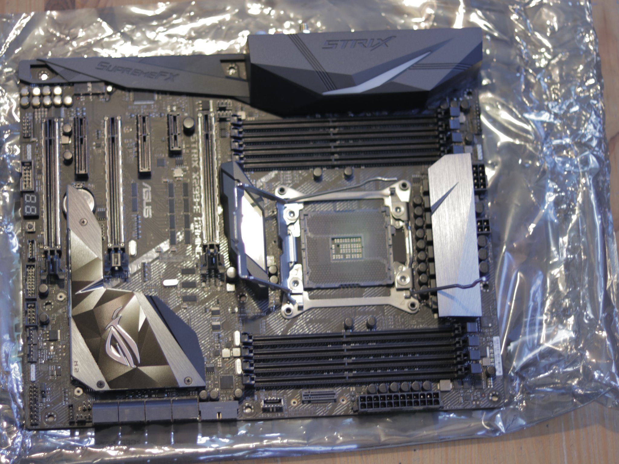 ASUS MOTHERBOARD AND 10th gen INTEL CPU COMBO.