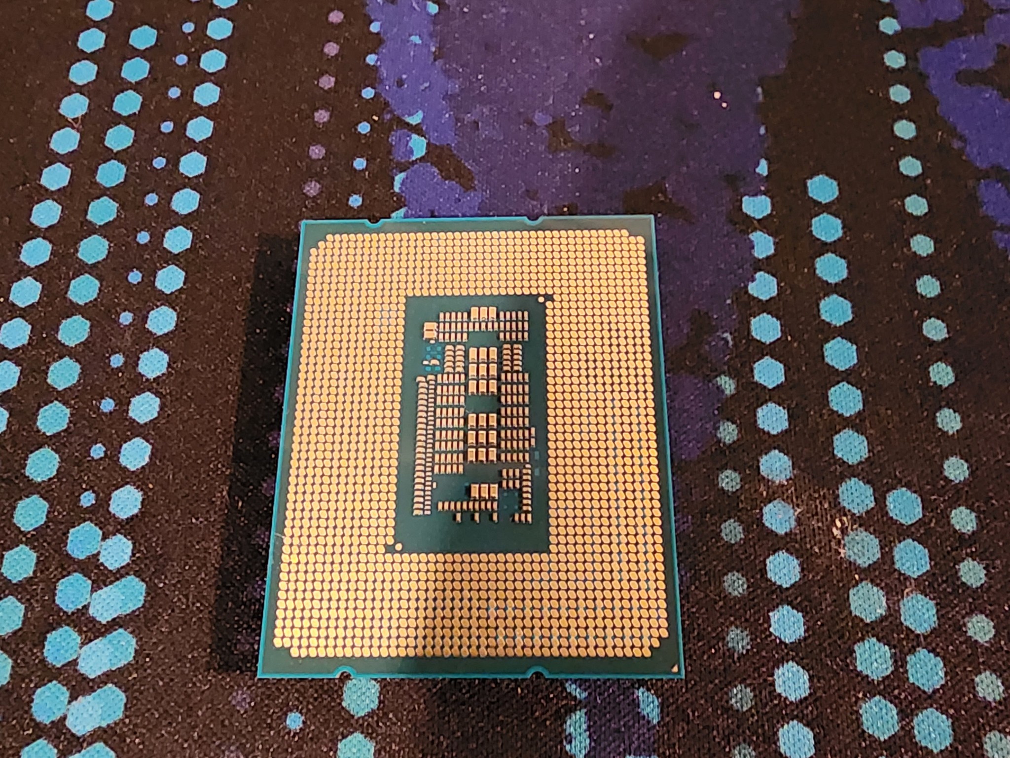 i9-12900K