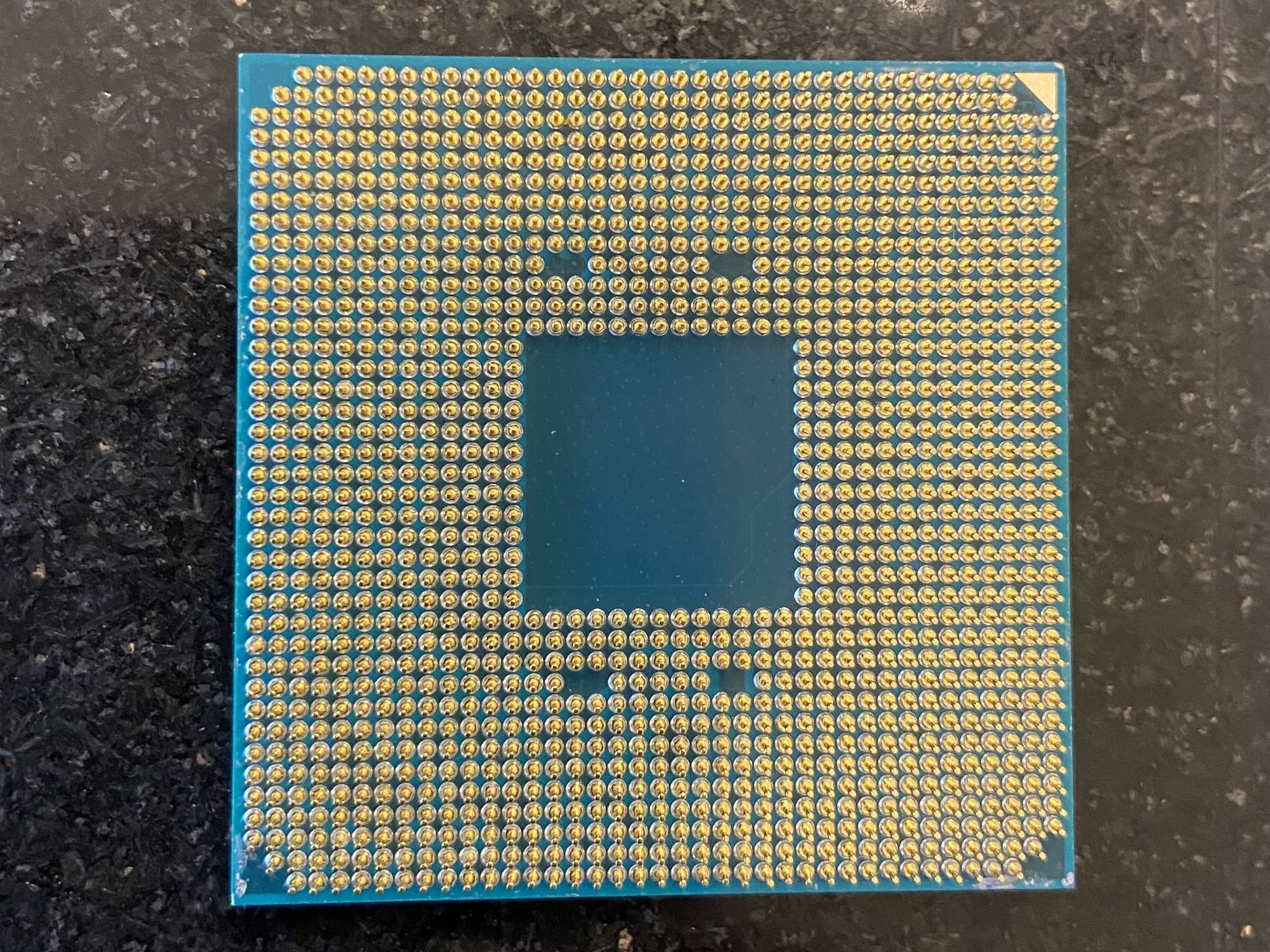 (2) Ryzen 5 2600 CPU's w/ Wraith Stealth Cooler