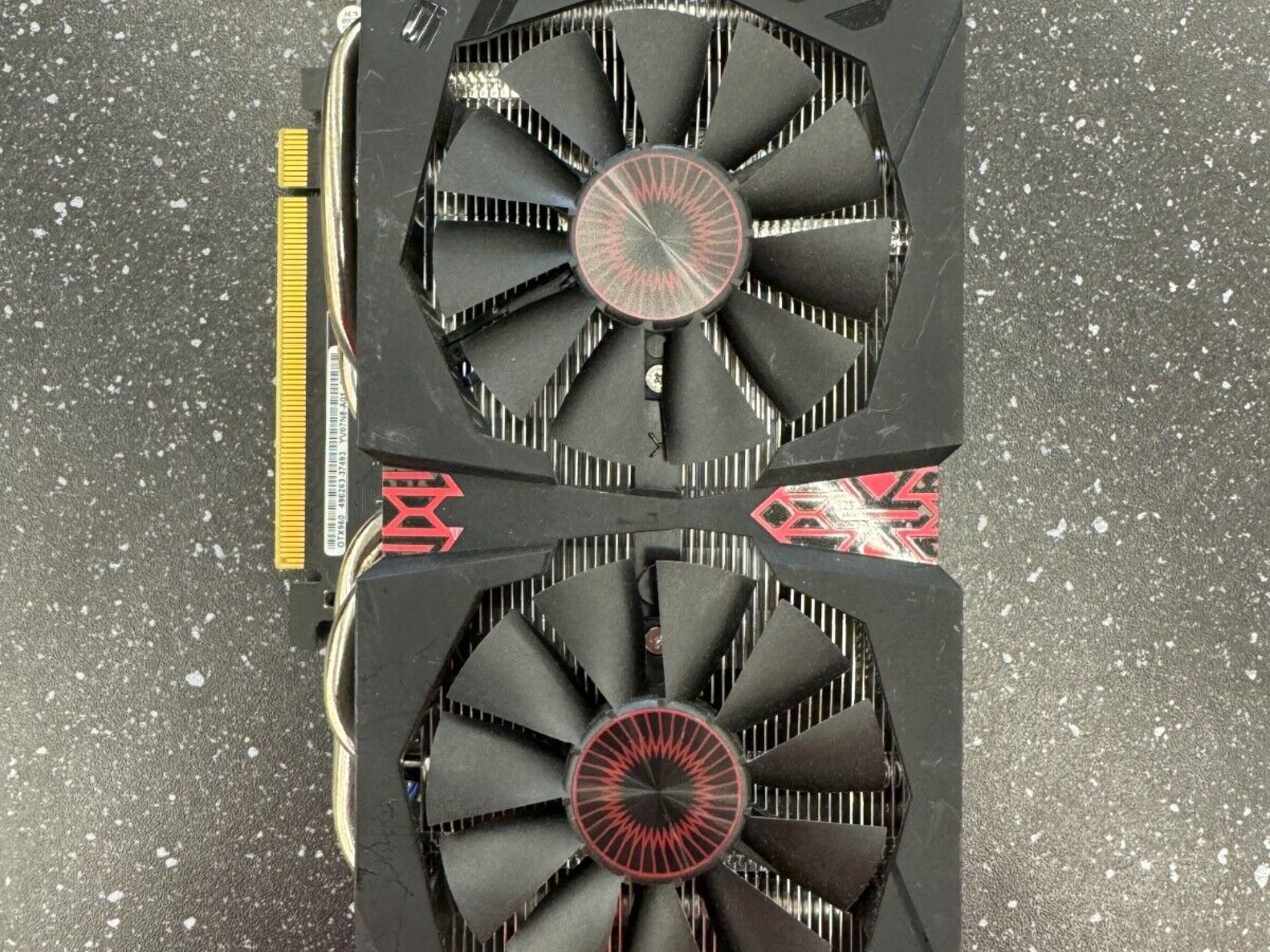 ASUS STRIX GeForce GTX 960 2GB GDDR5 PCIE Graphics Card - DVI, HDMI, DisplayPort