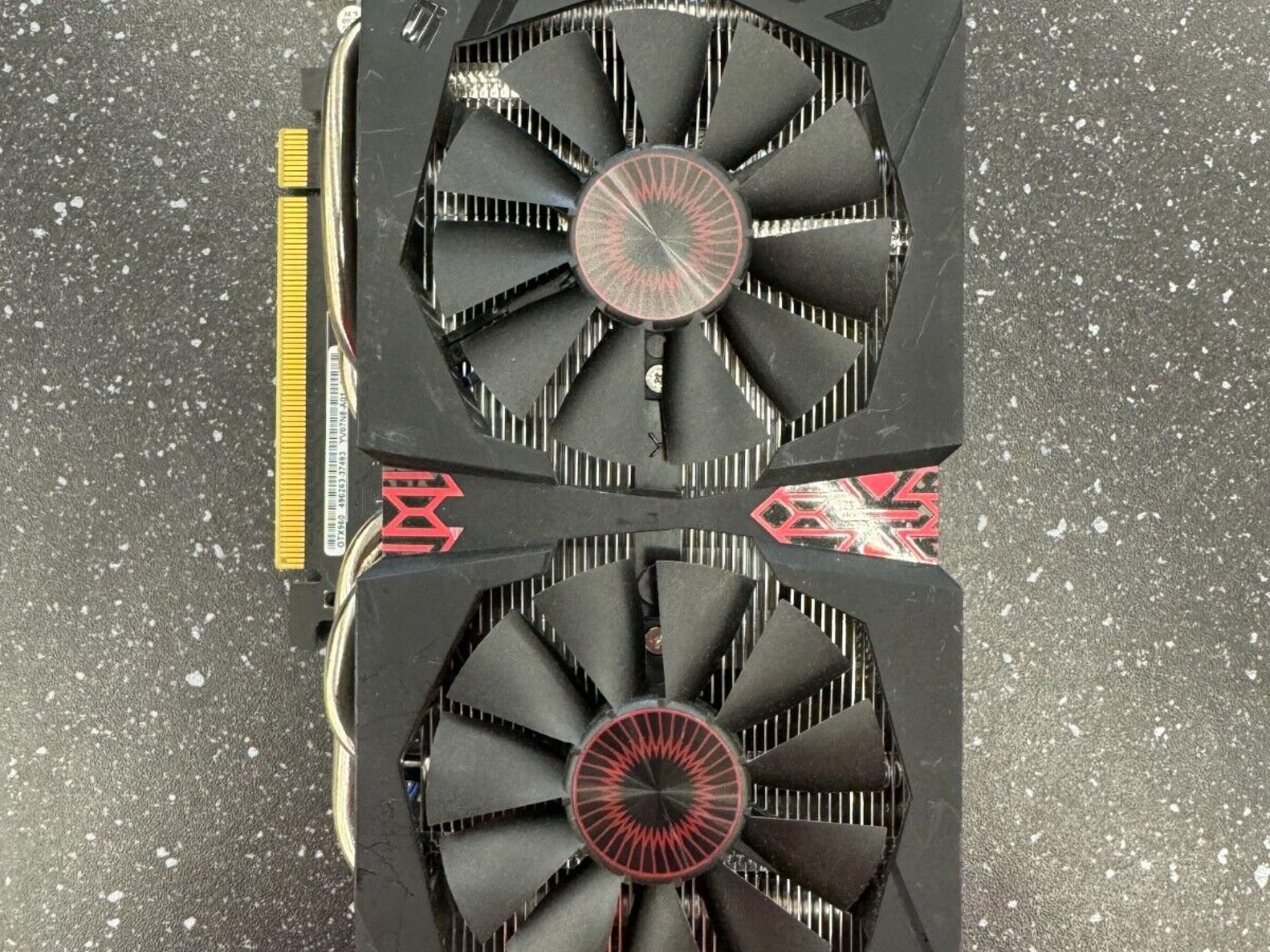 ASUS STRIX GeForce GTX 960 2GB GDDR5 PCIE Graphics Card - DVI, HDMI, DisplayPort